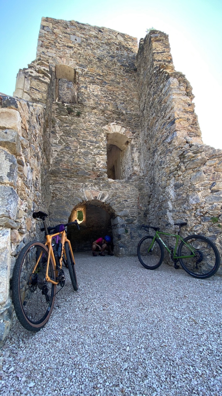 MAX COLOMBEL : MTB GUIDE PYRÉNÉES, Fougaron