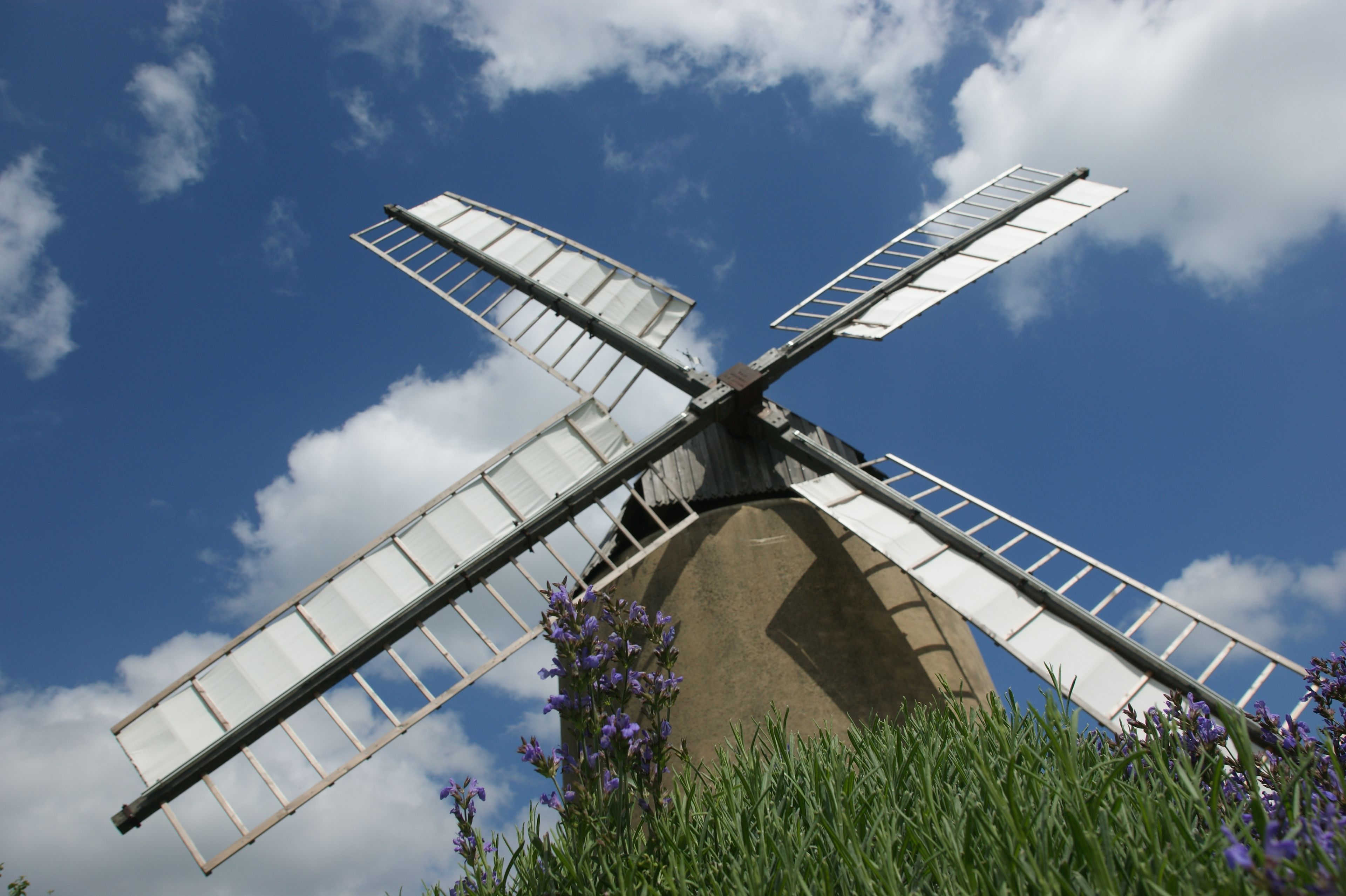 VENEZ DÉCOUVRIR L'HISTOIRE DU VILLAGE ET LA FA ...