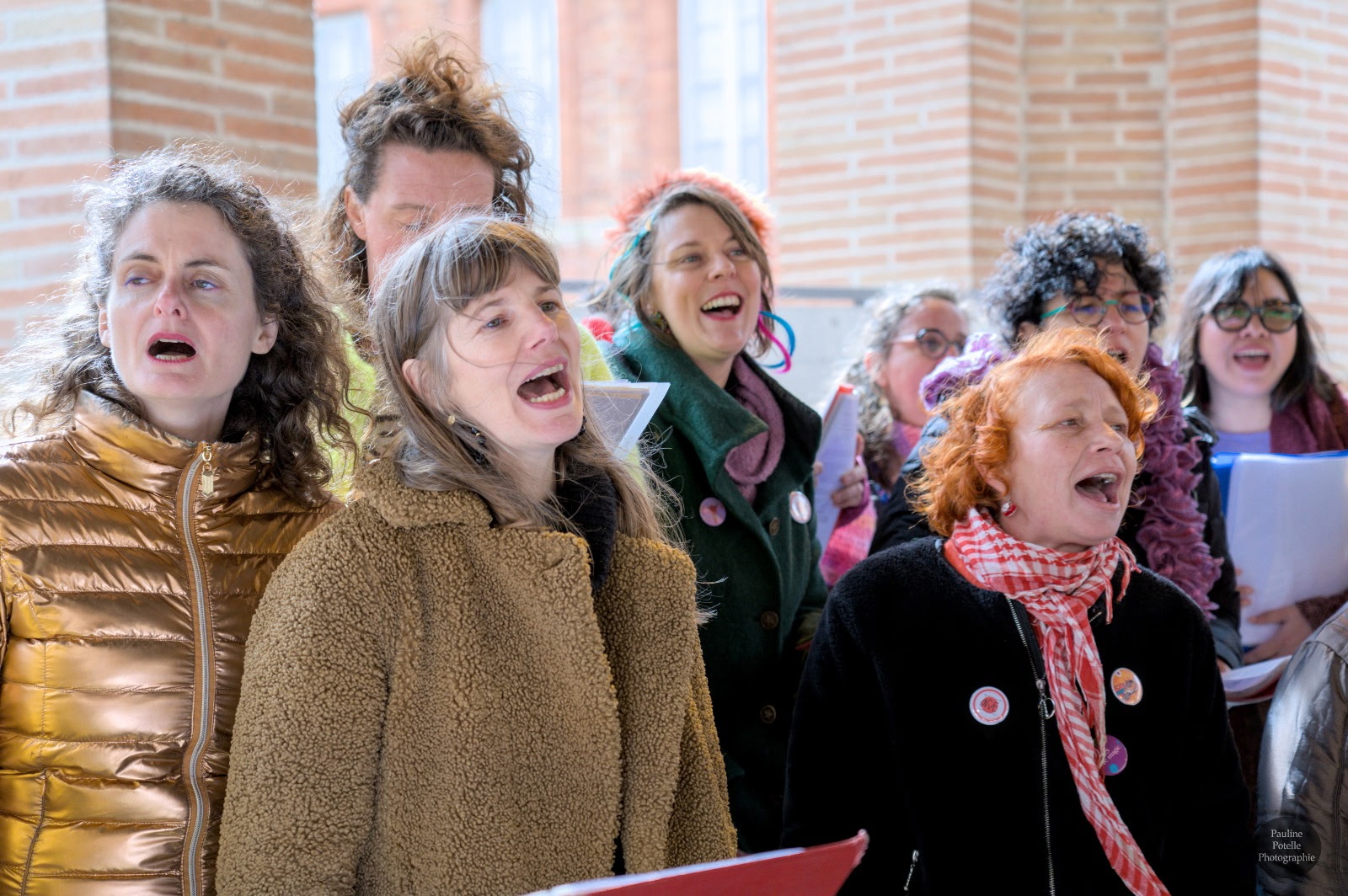 CHORALE FÉMINISTE « LAS BOMBAS »