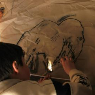 ATELIER DESSIN PALÉOLITHIQUE — visuel événement