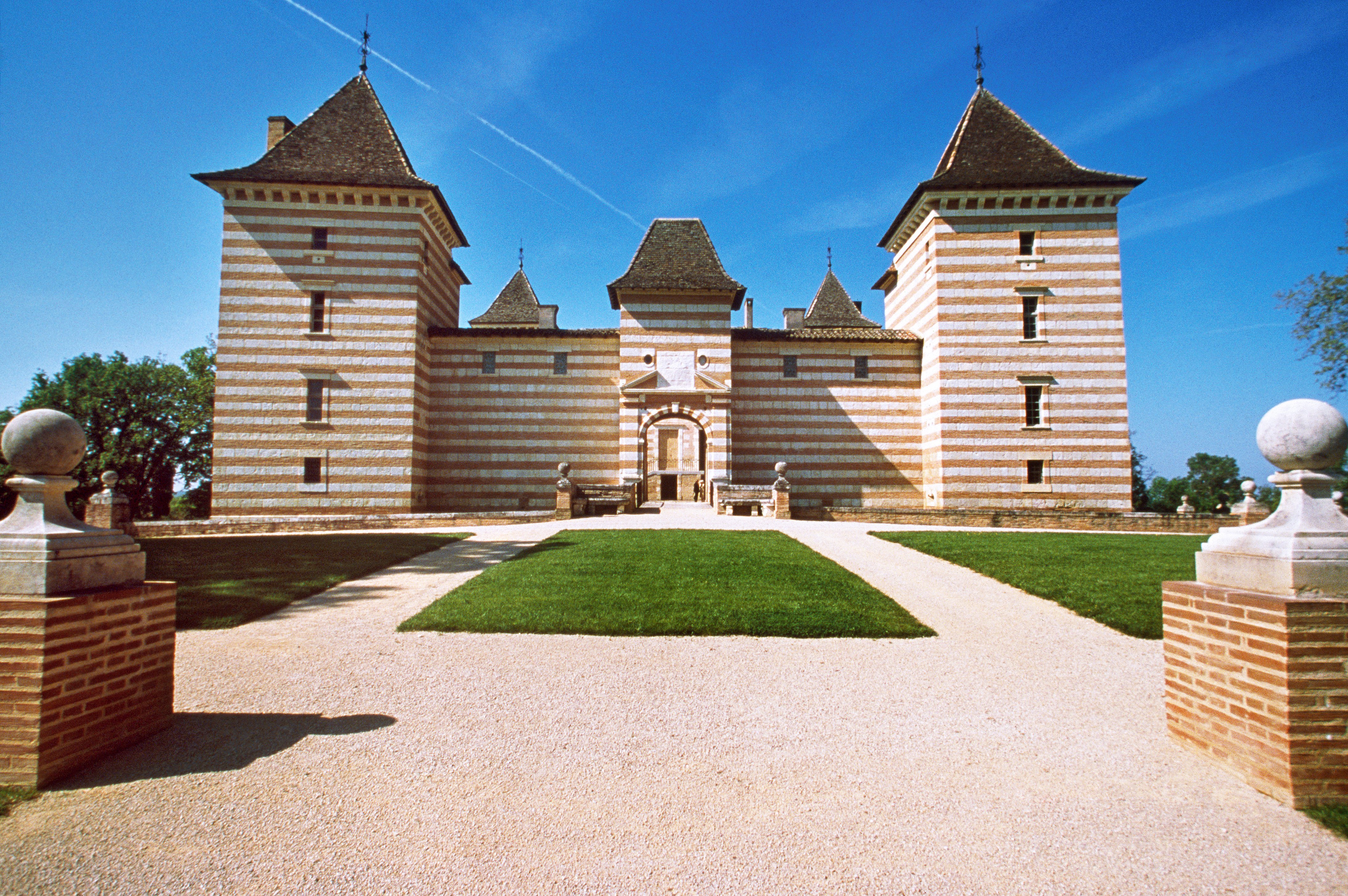 LES VISITES AU CHATEAU DE LAREOLE