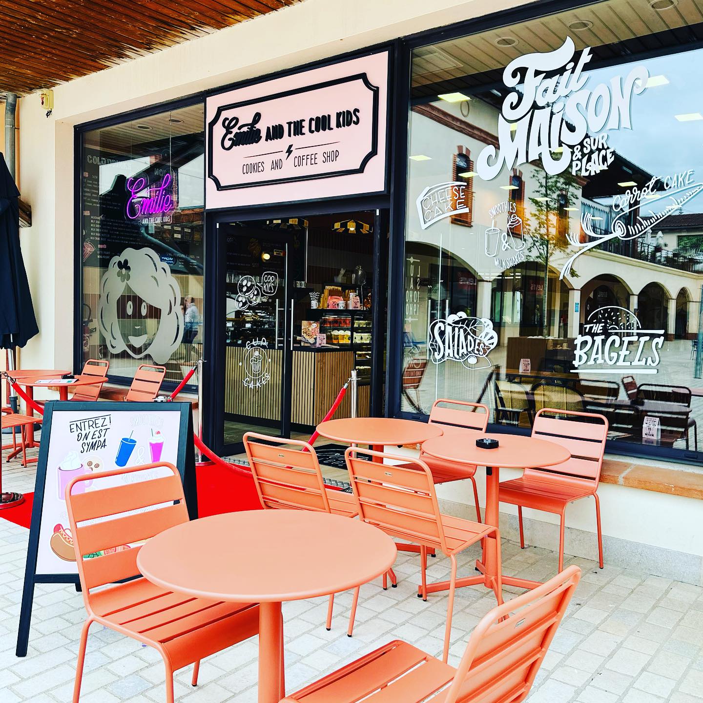 EMILIE AND THE COOL KIDS