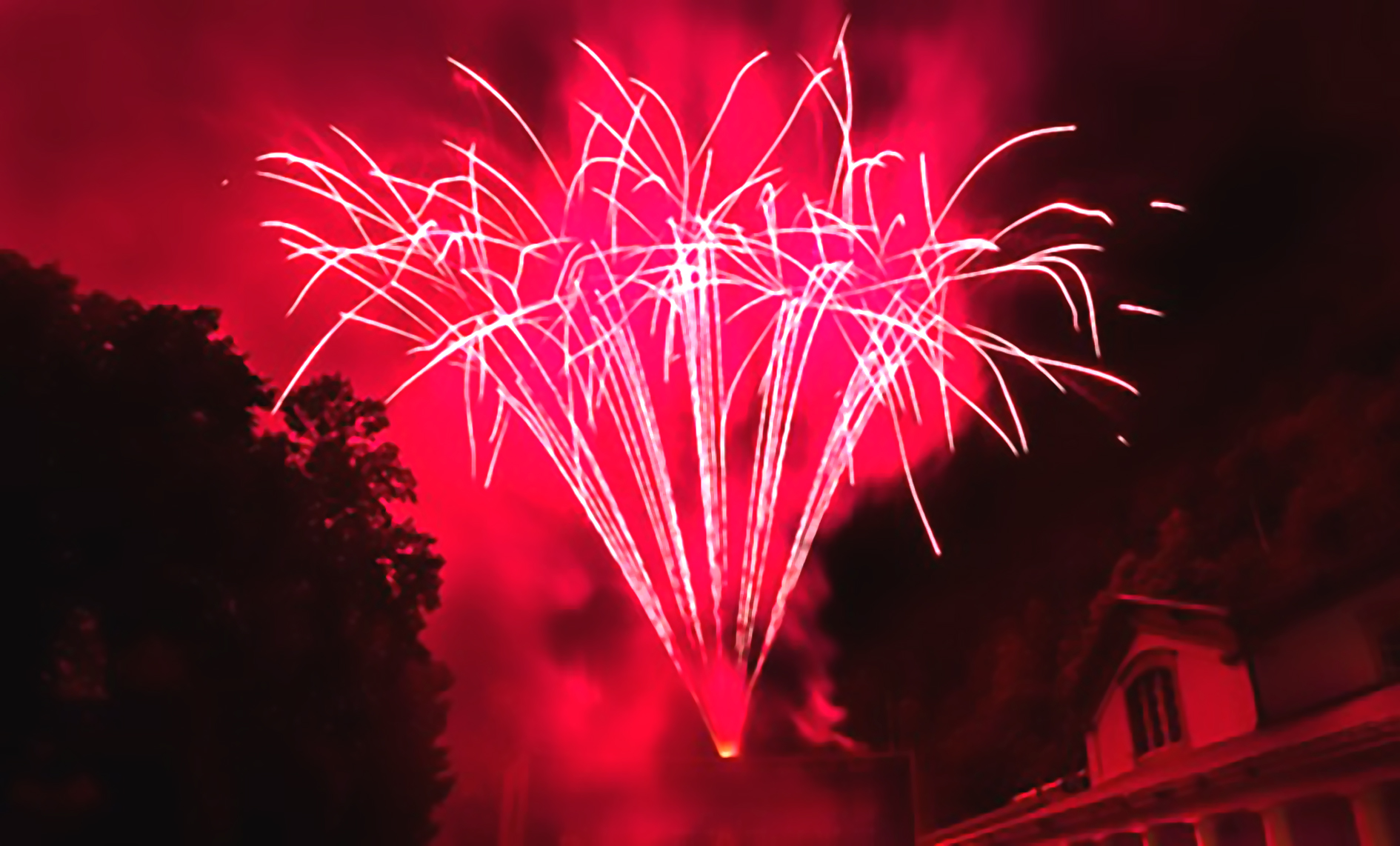FEU D'ARTIFICE DU NOUVEL AN