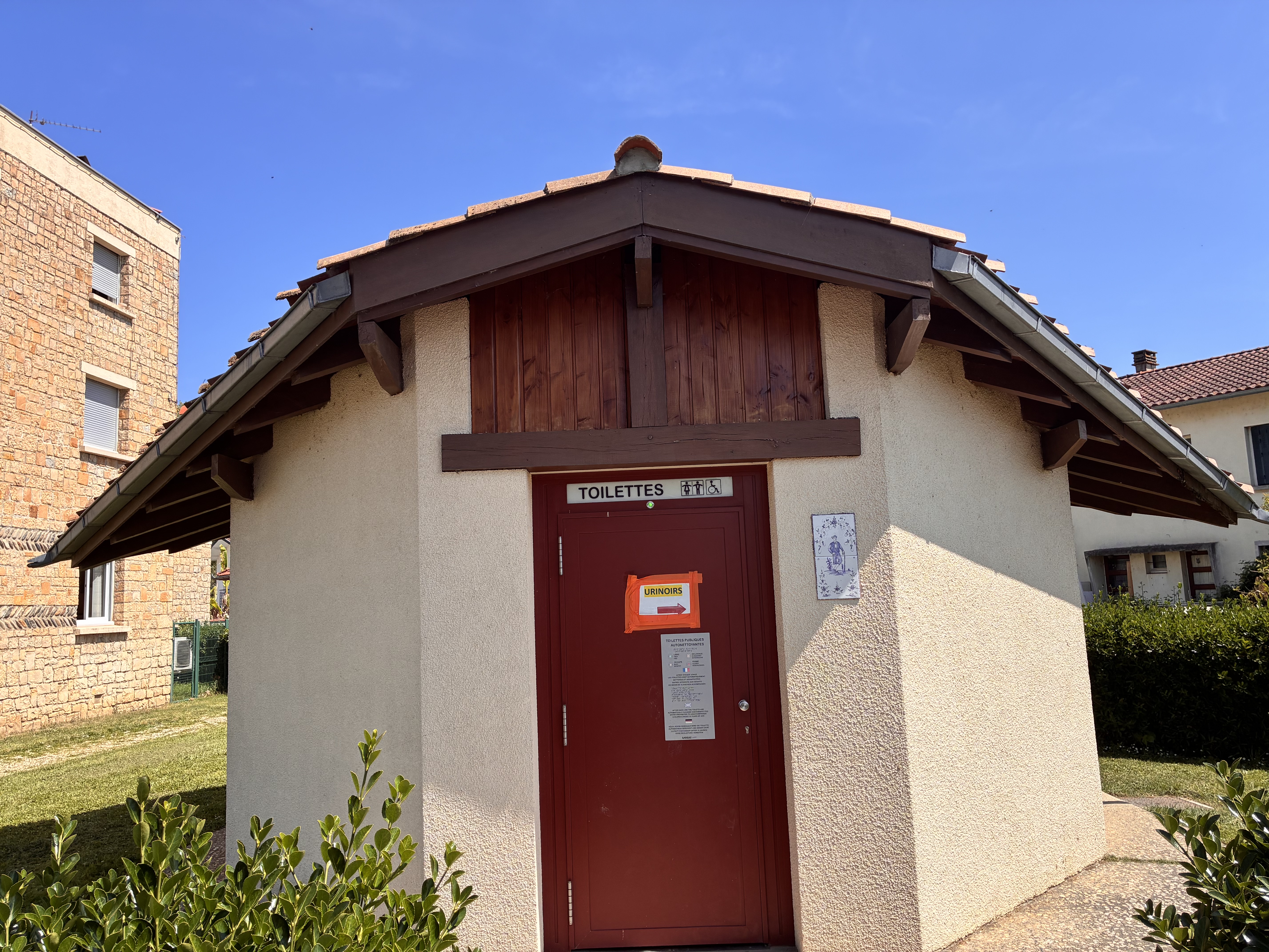 WC PUBLICS ET POINT D'EAU POTABLE