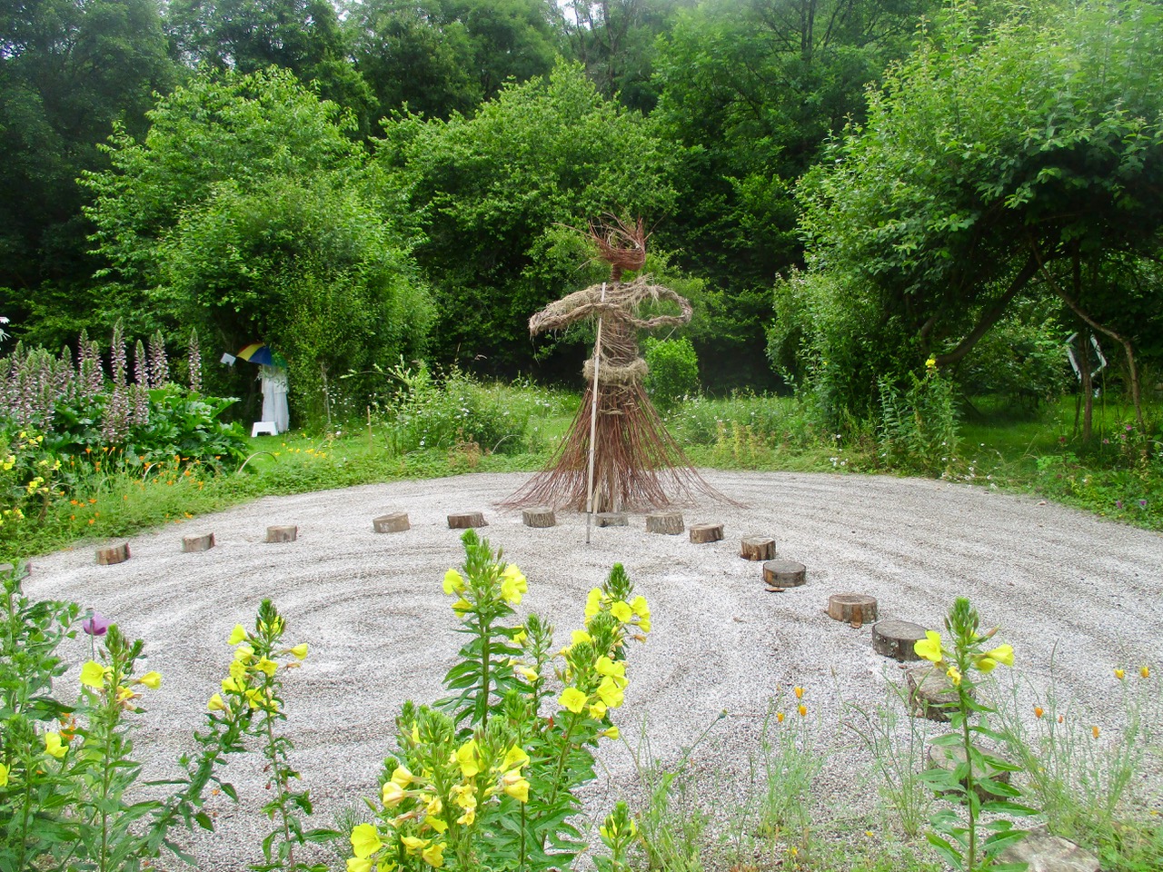 SALLE CREAGIRE & "JARDIN HABITÉ A CREAGIRE", Sengouagnet - photo 13
