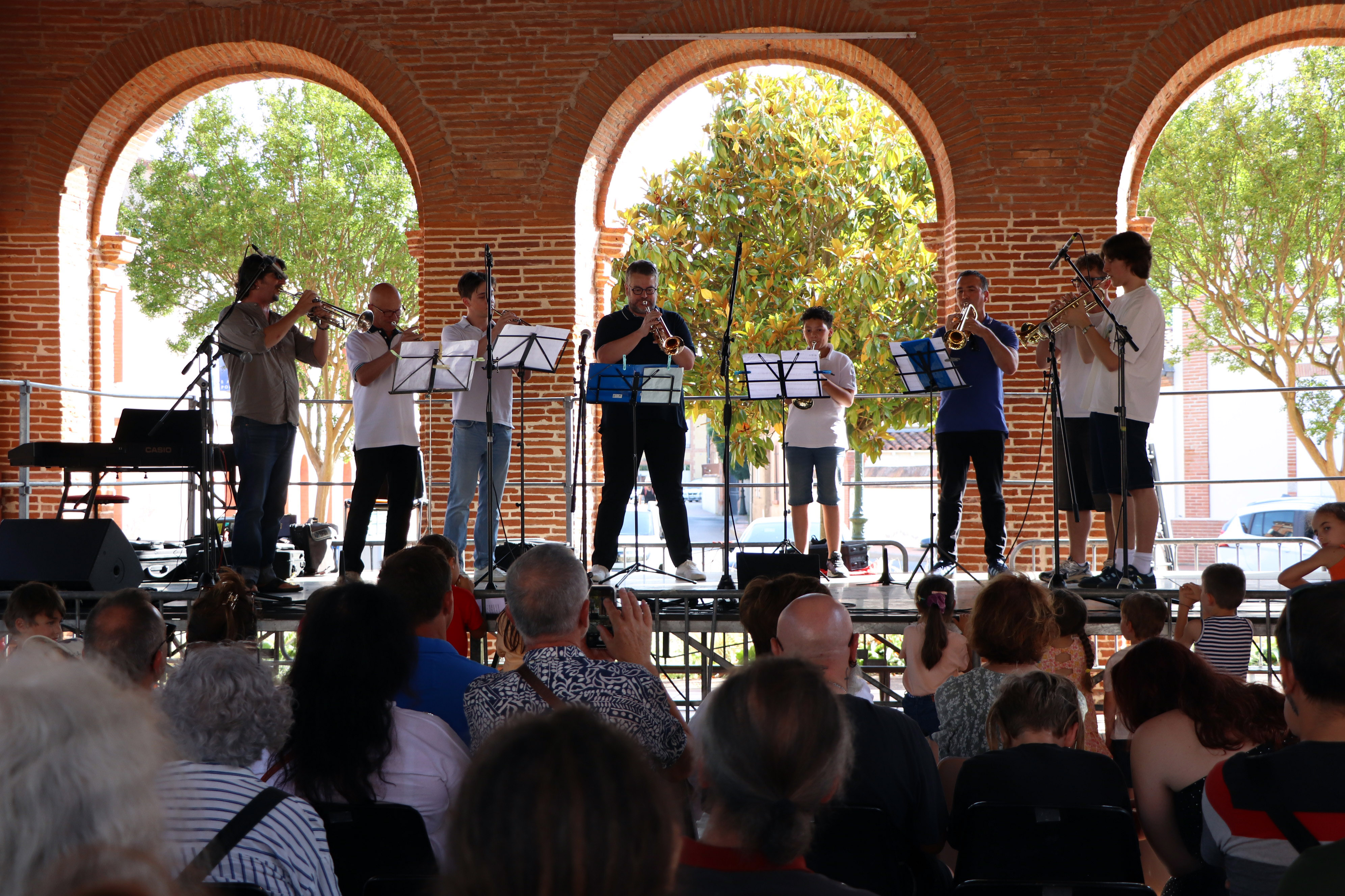 L'ÉCOLE DE MUSIQUE EN CONCERT :  SÉRÉNADE