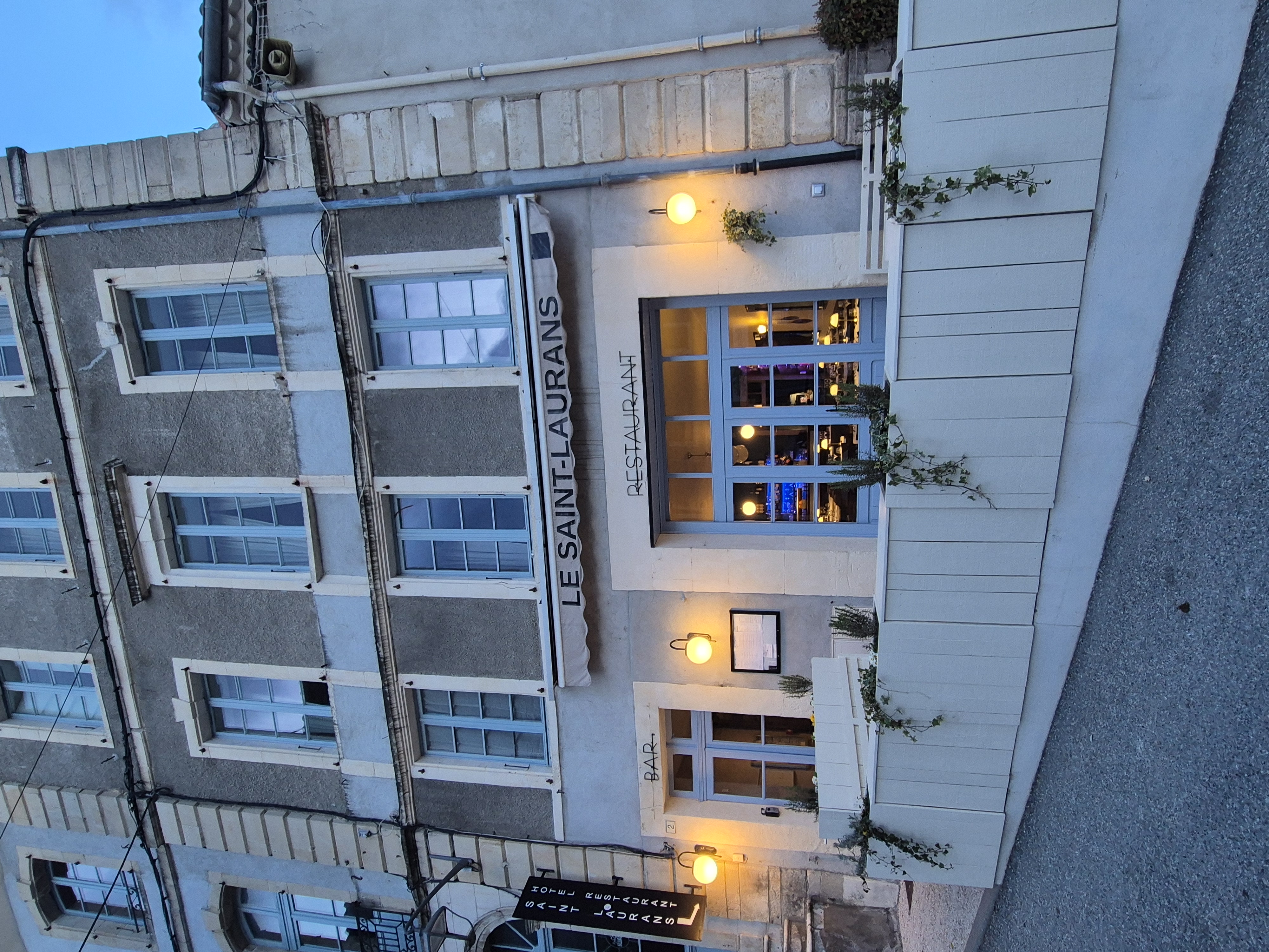 LE SAINT LAURANS