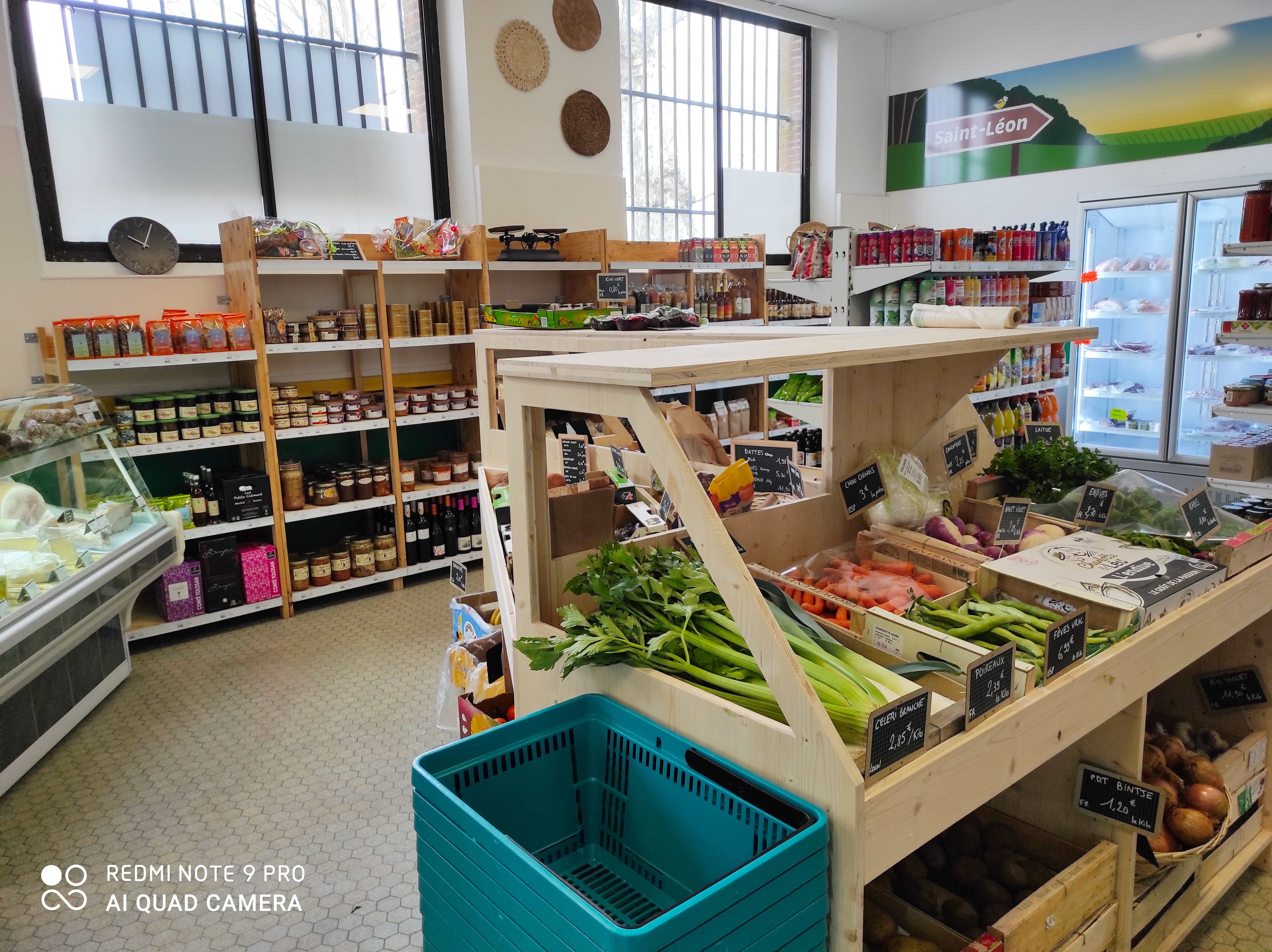 LE PETIT MARCHE DE SAINT-LEON