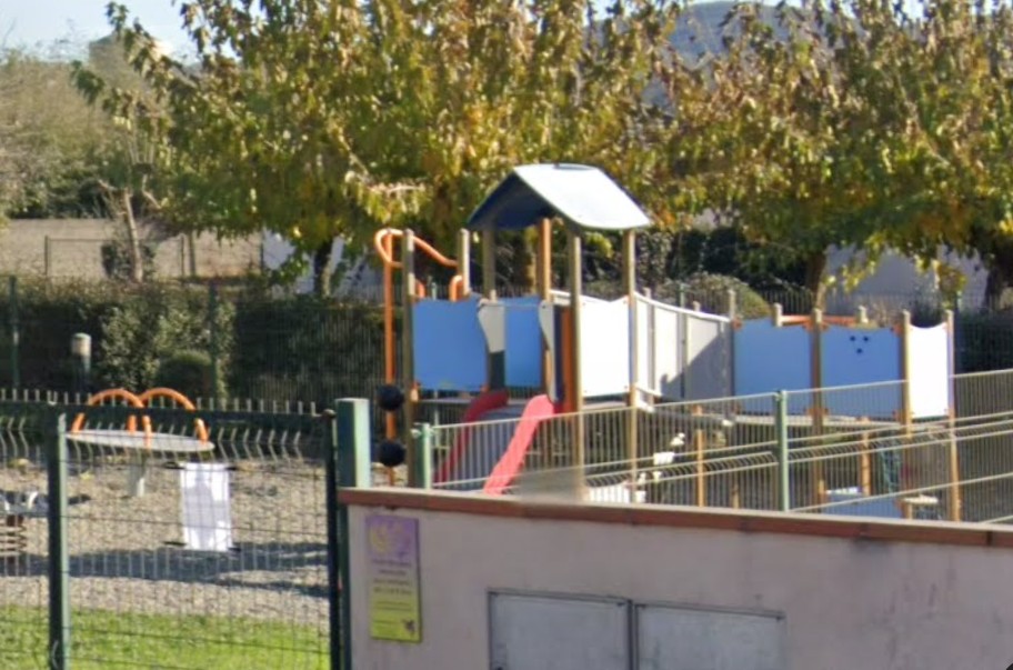 AIRE DE JEUX