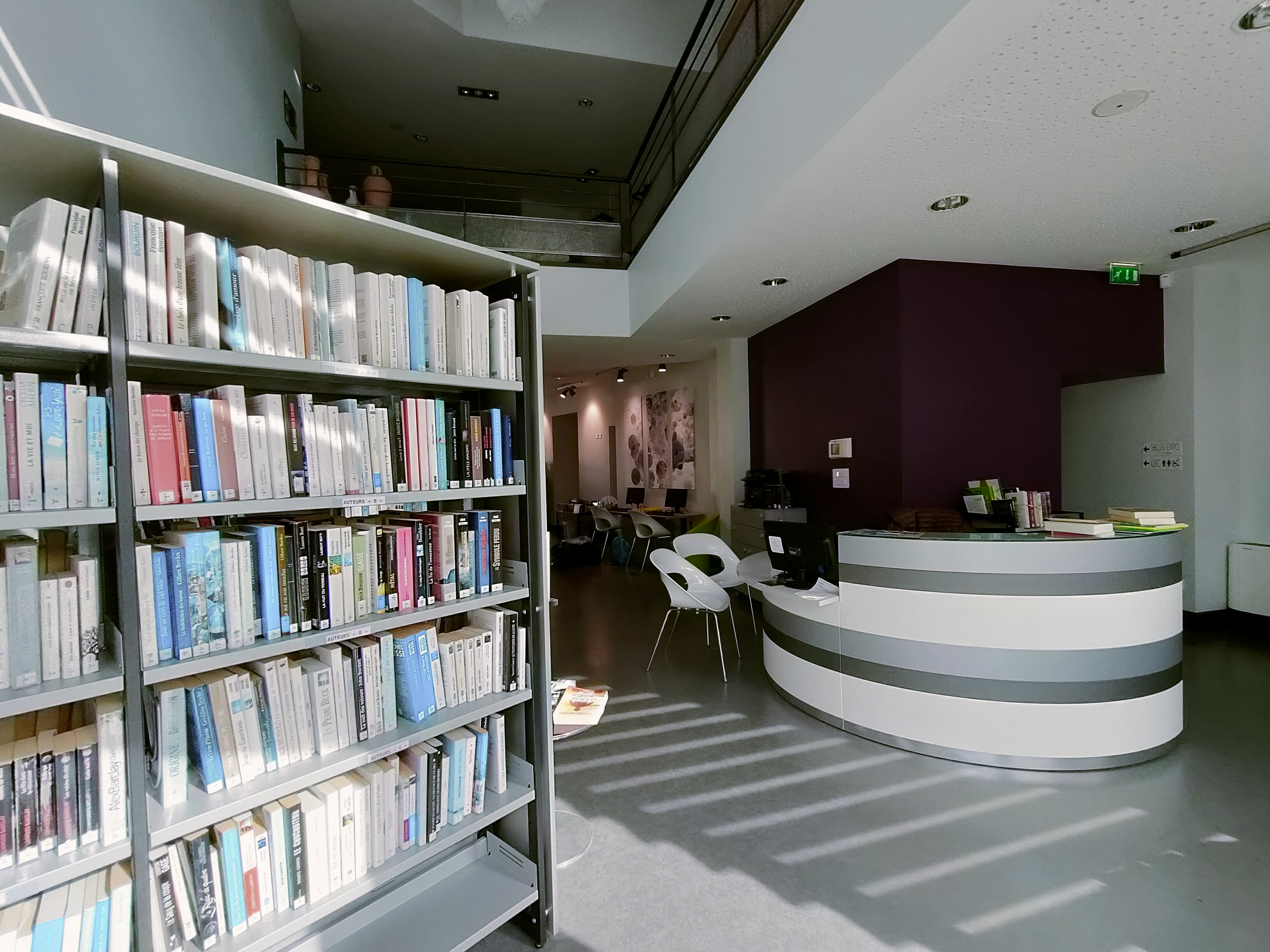 MEDIATHEQUE, Valentine