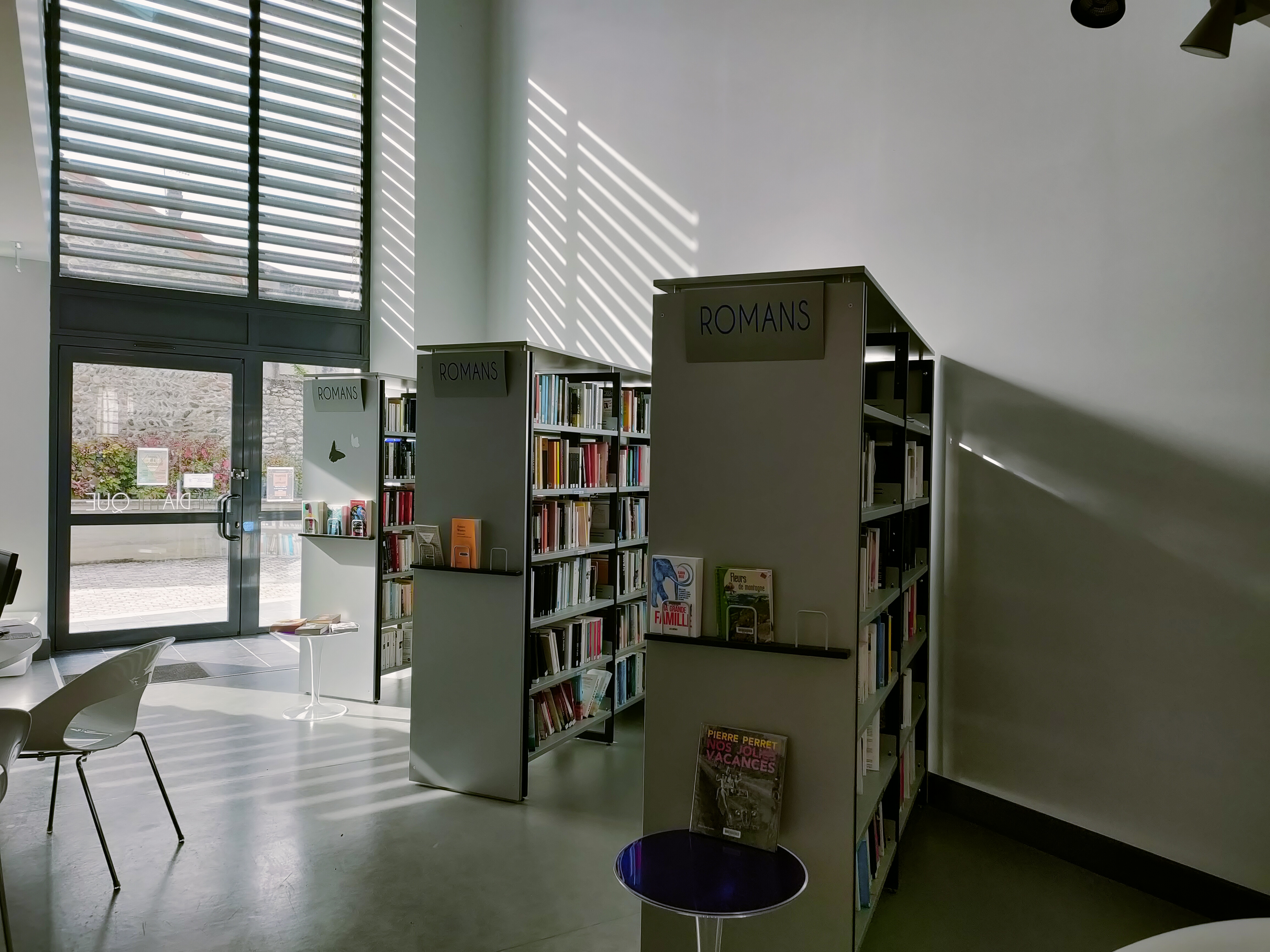 MEDIATHEQUE, Valentine - photo 4