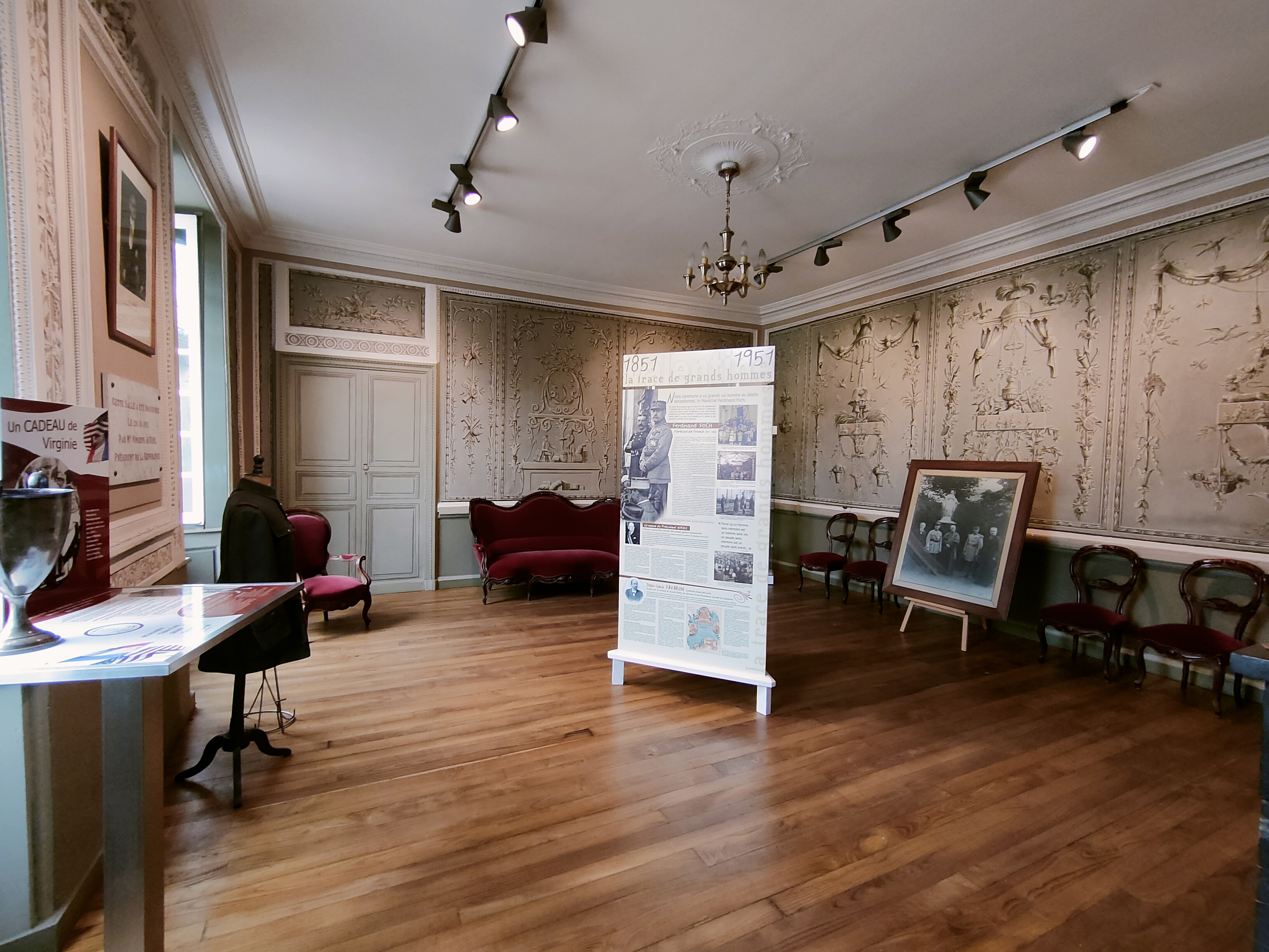 MEDIATHEQUE, Valentine - photo 3