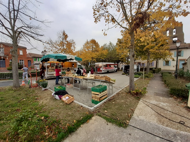 MARCHÉ DE SAINT-CÉZERT