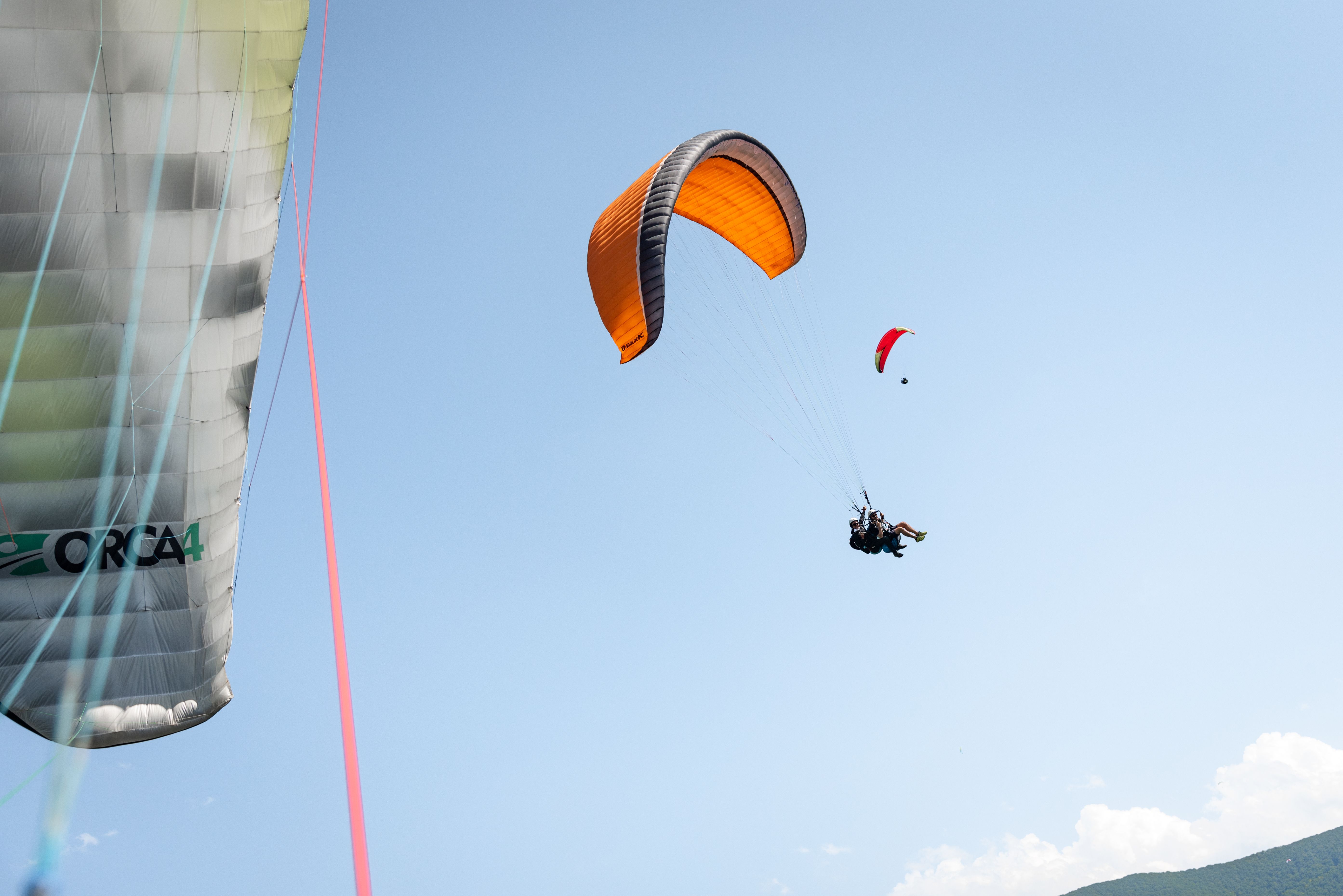 SURFAIR - VOL EN PARAPENTE BIPLACE, Arbas
