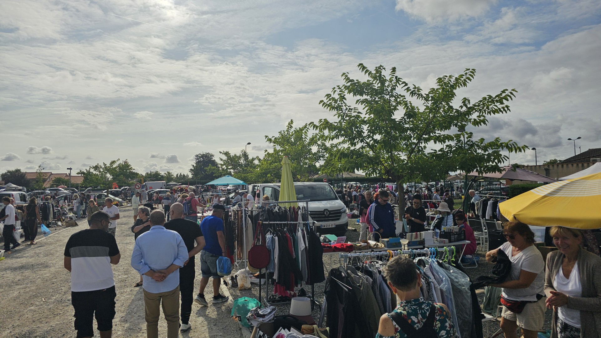 VIDE GRENIER