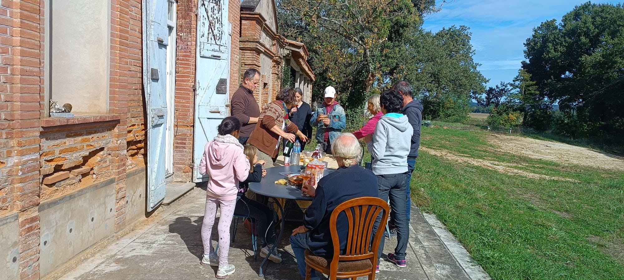 CHATEAU DES PEYRAUX — photo 2
