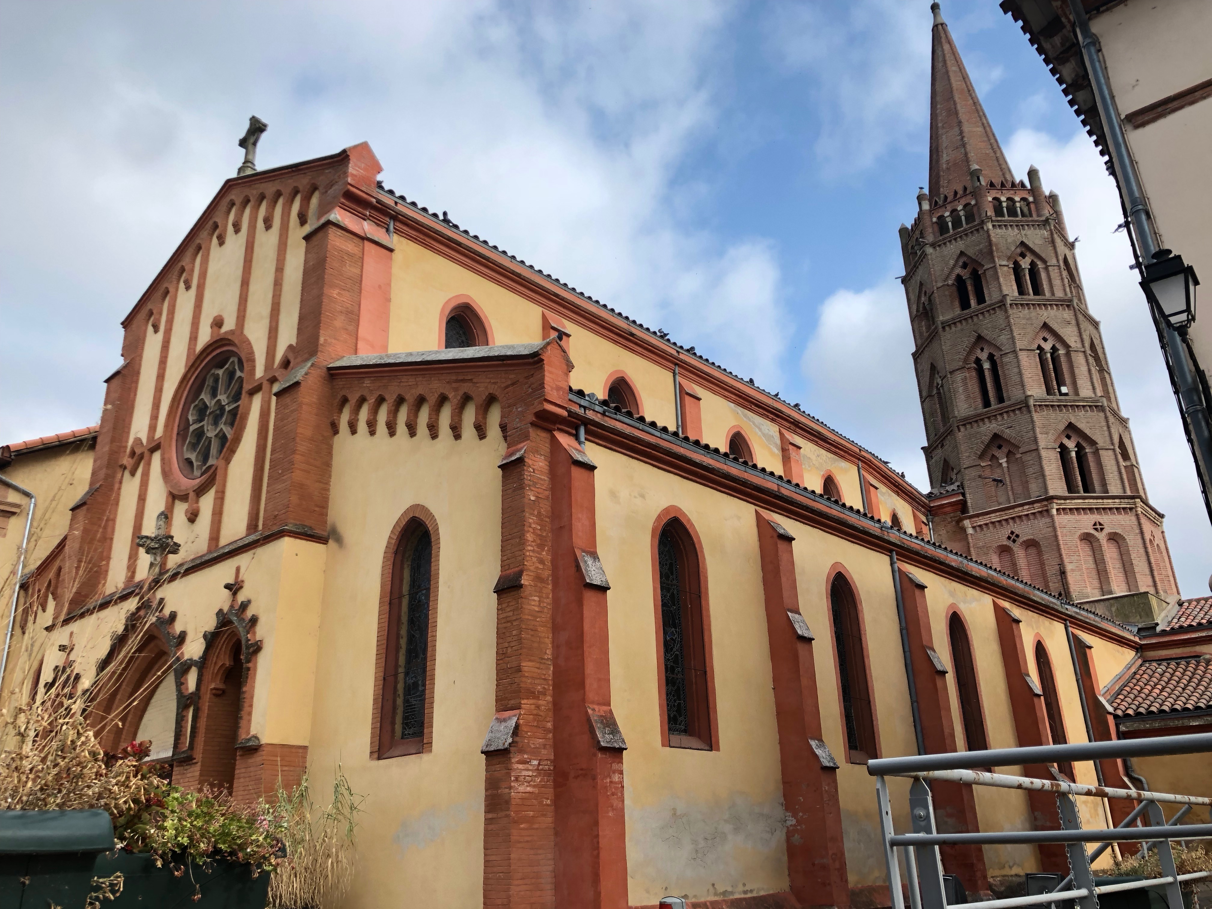 EGLISE ST JEAN BAPTISTE