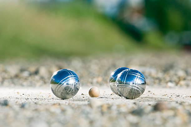 MINI-GOLF & PÉTANQUE NOCTURNES À LA BASE DE LOISIRS