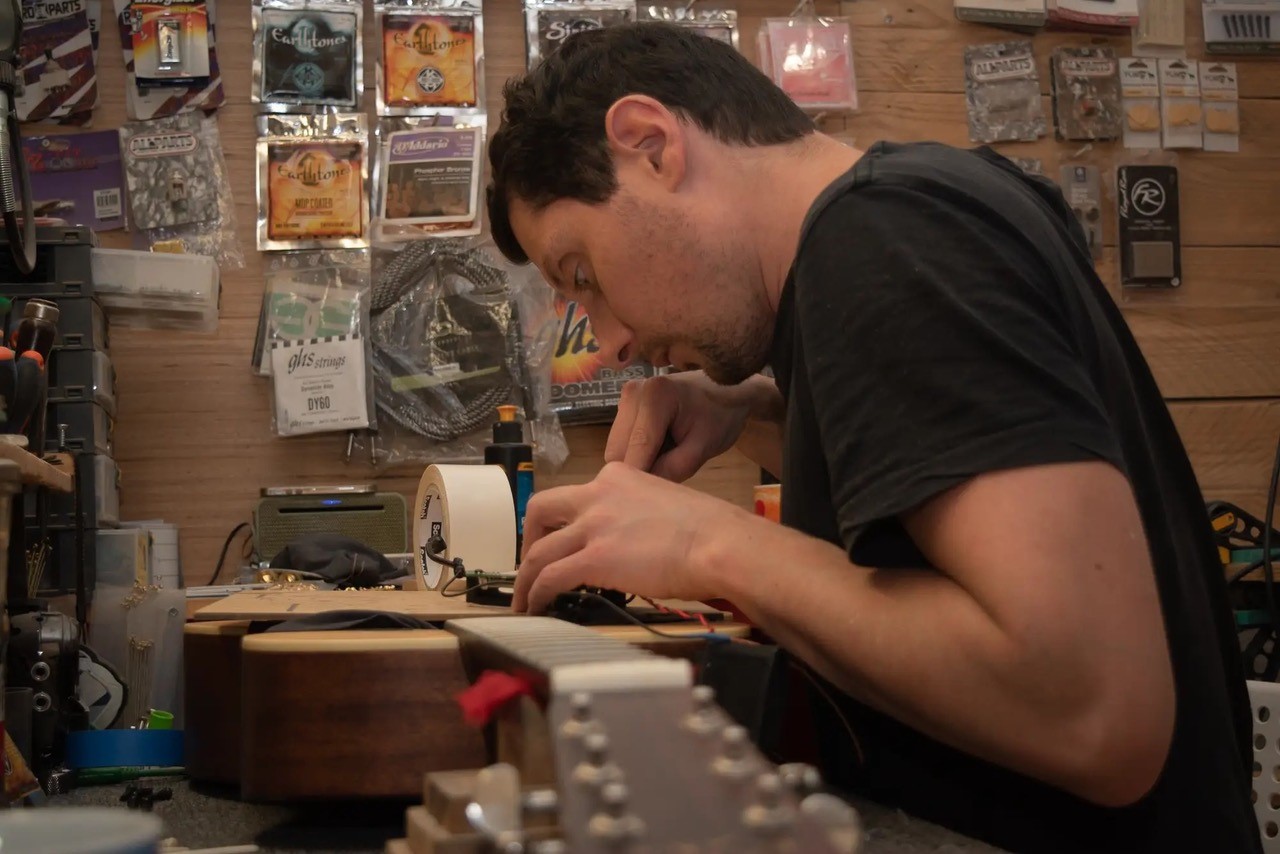 WALKO GUITARS — photo 3