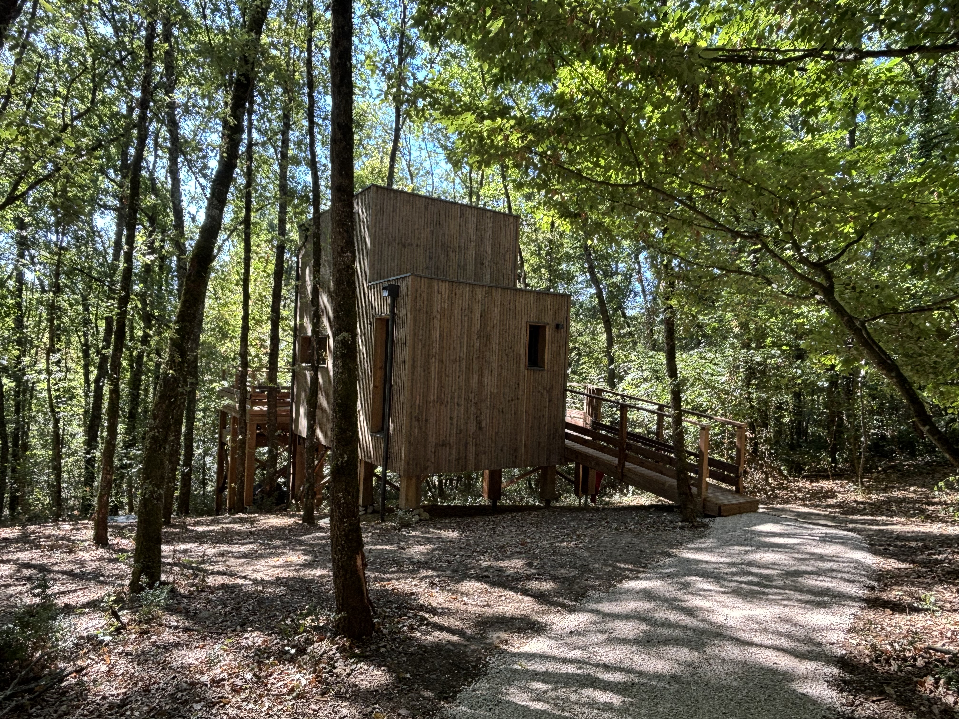 CABANE ET SPA DU COUSTADET
