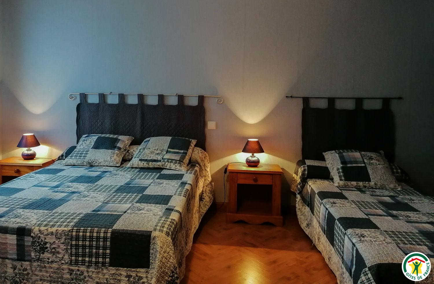 AU VILLAGE - photo 5