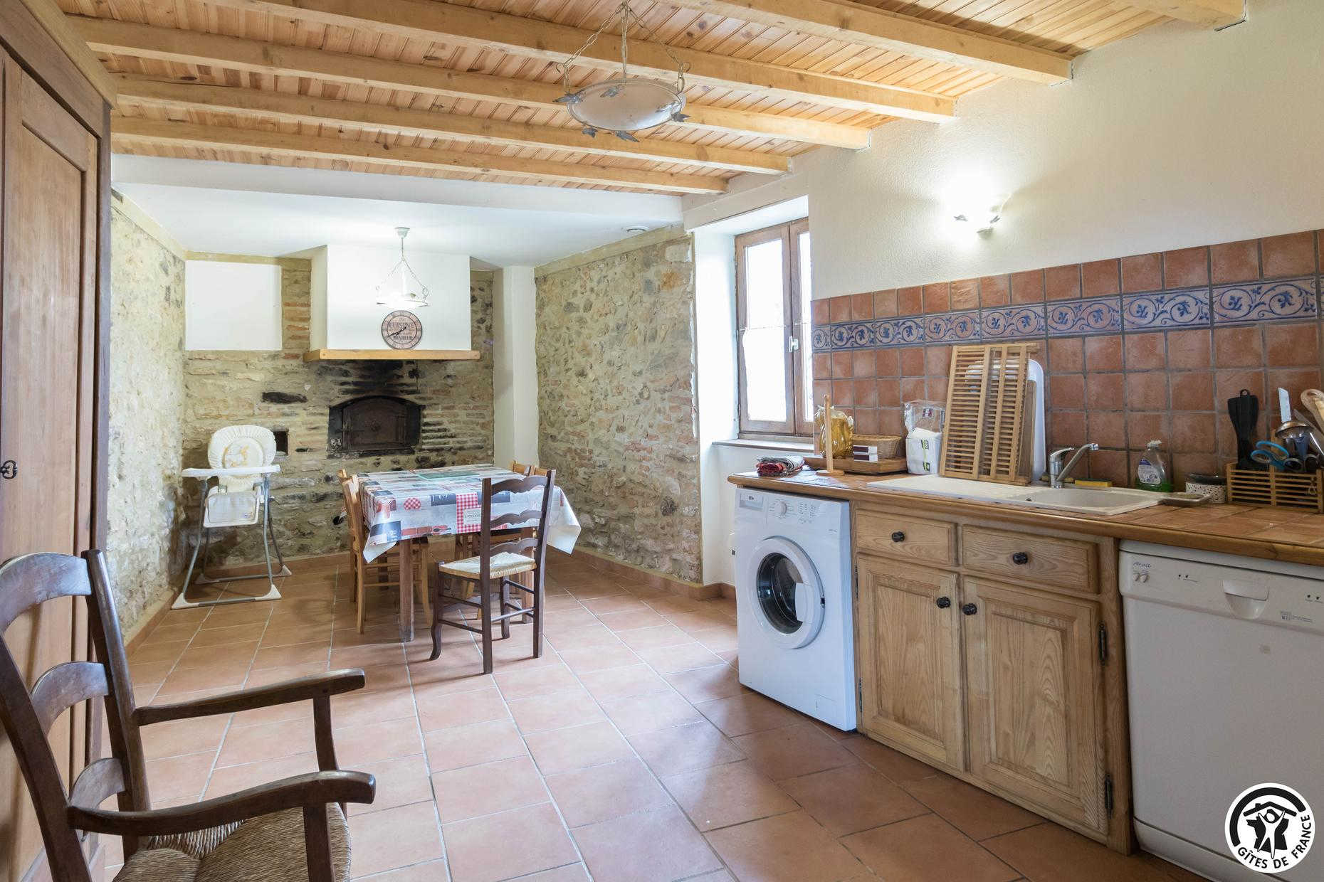 PANIFOUS, Montbrun-Bocage - photo 150