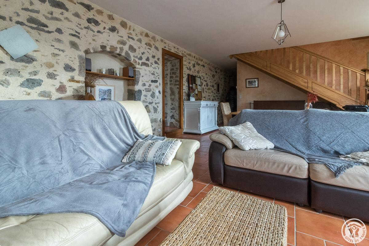 LA FERME DES HAUTINS, Rieucazé - photo 428