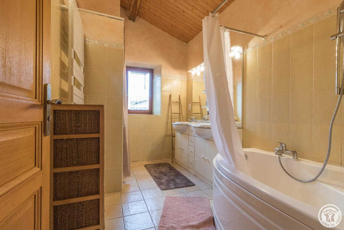 LA FERME DES HAUTINS, Rieucazé - photo 462