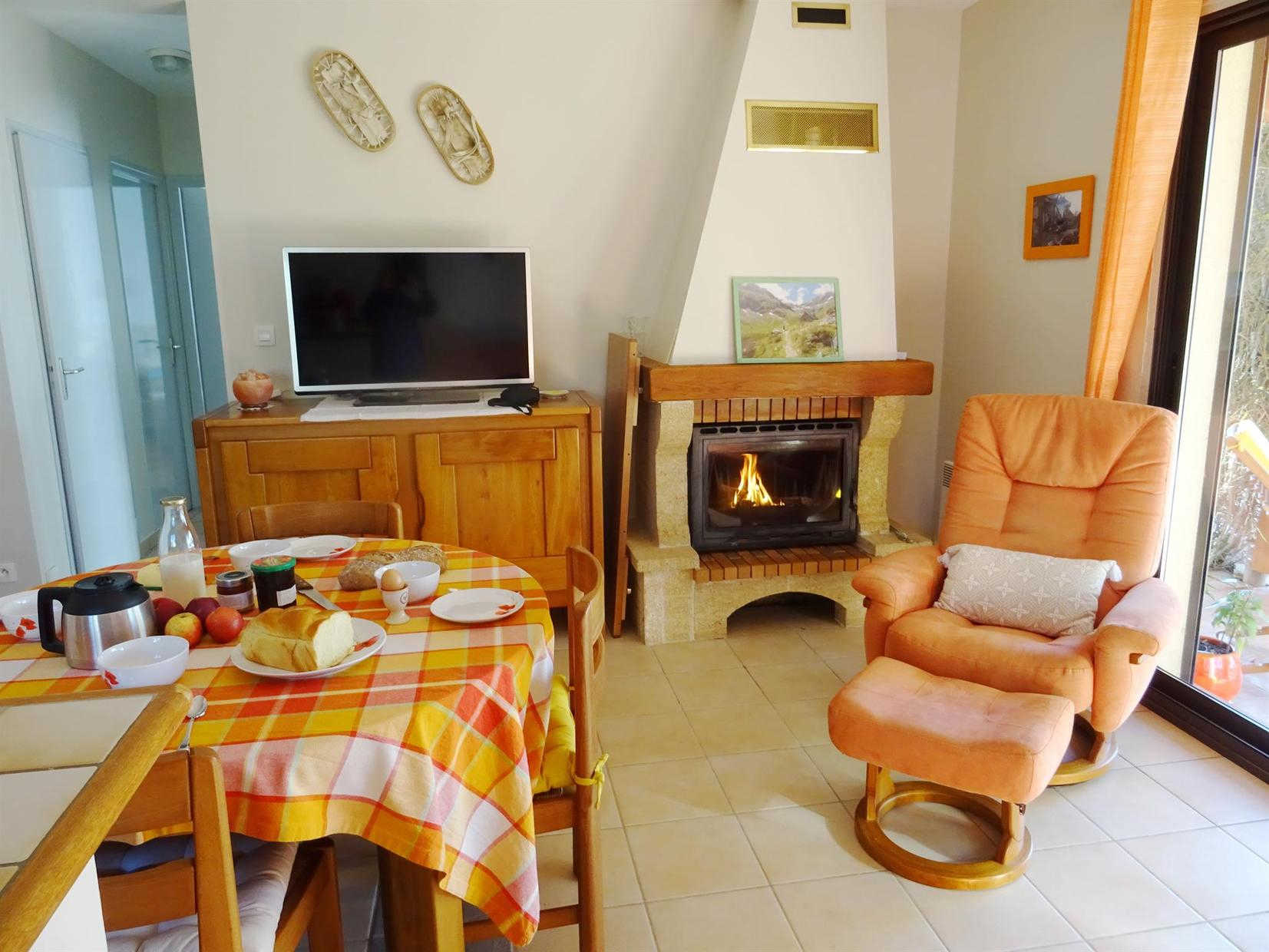 AU-DELÀ DES CIMES, Villeneuve-de-Rivière - photo 257