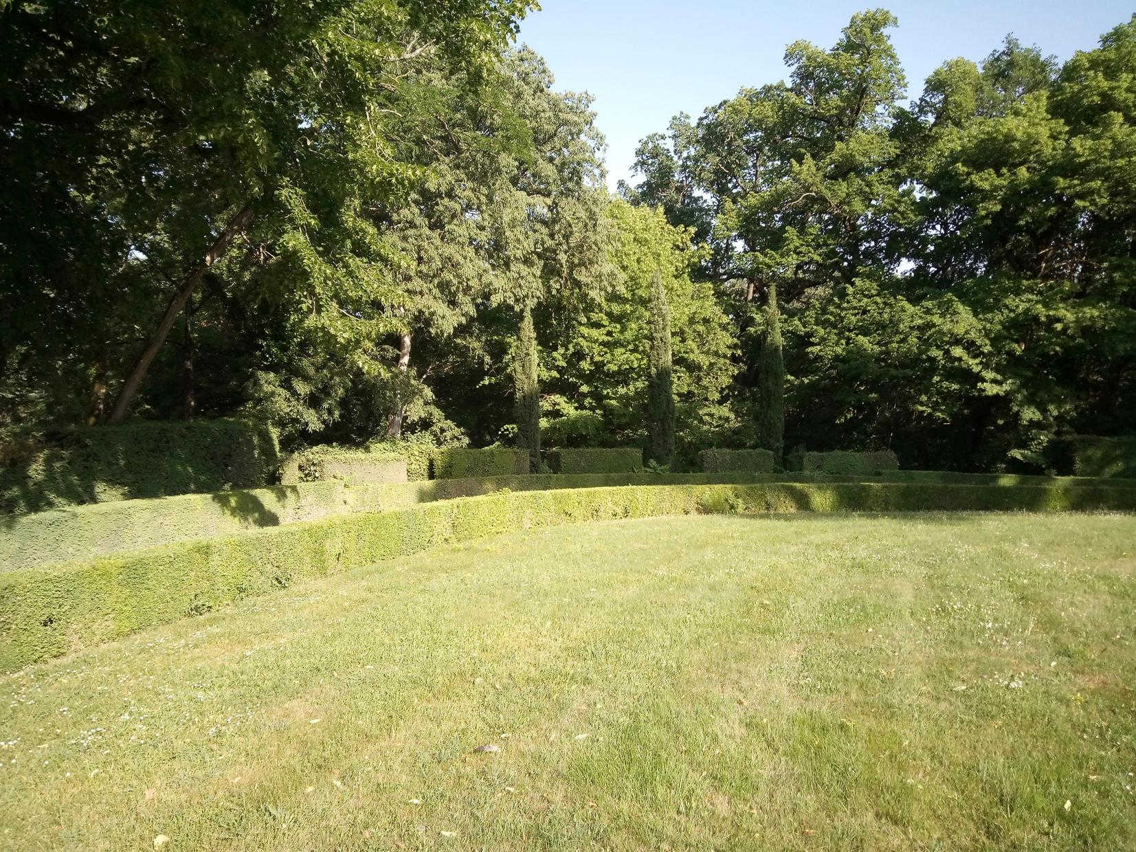 LES LORIOTS ET LA MUGUETTE, Drémil-Lafage - photo 168