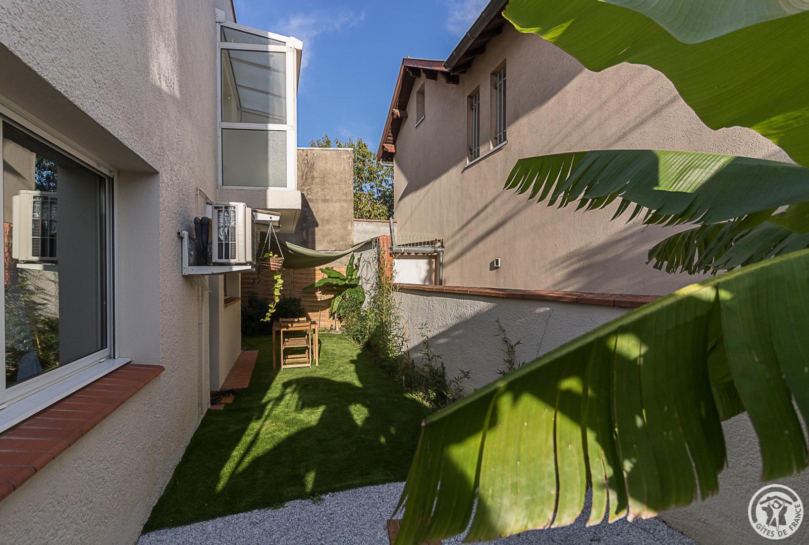 JUNGLE LOVE ROOM, Toulouse - photo 154