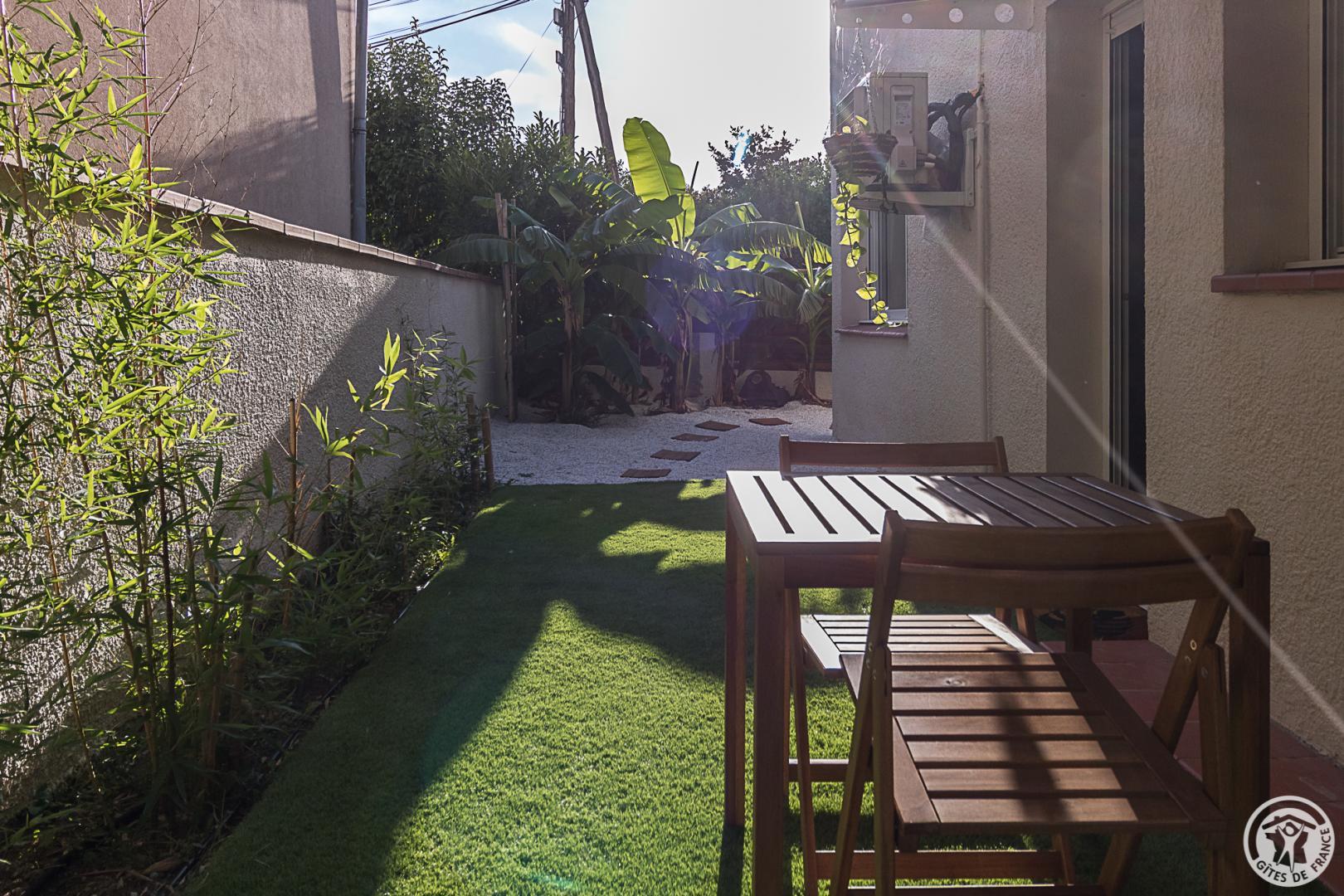 JUNGLE LOVE ROOM, Toulouse - photo 161