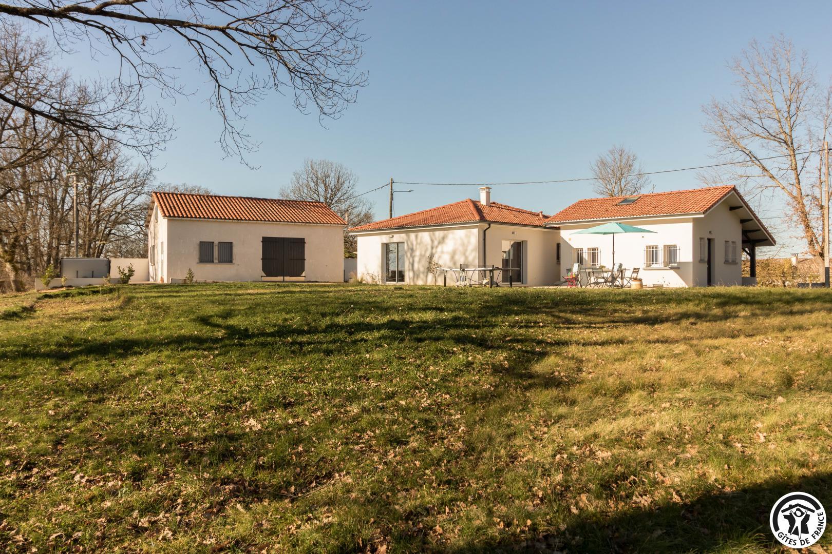 CHEZ HUBELISE, Sepx - photo 367