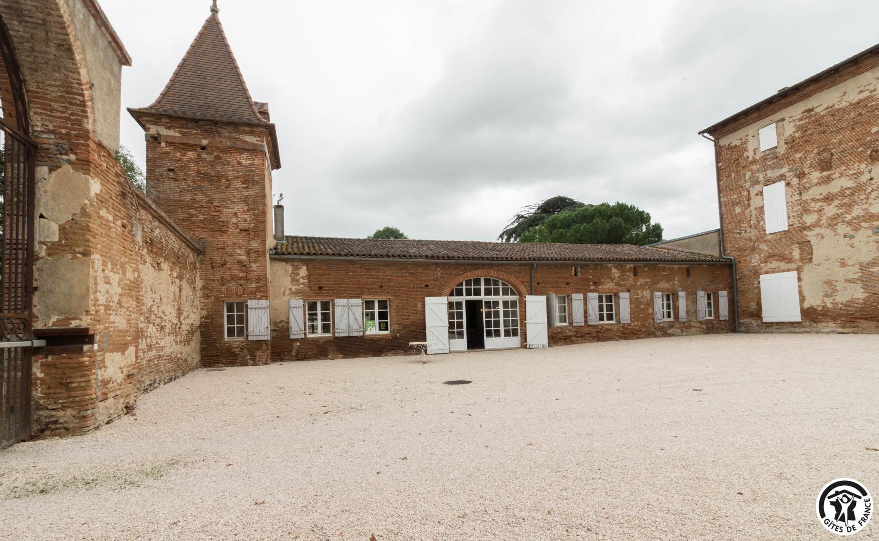 CHÂTEAU DE VIGNOLLES, Beaumont-sur-Lèze - photo 140