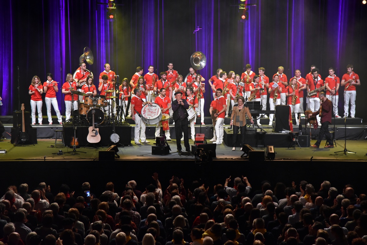 CONCERT GROUPE NADAU