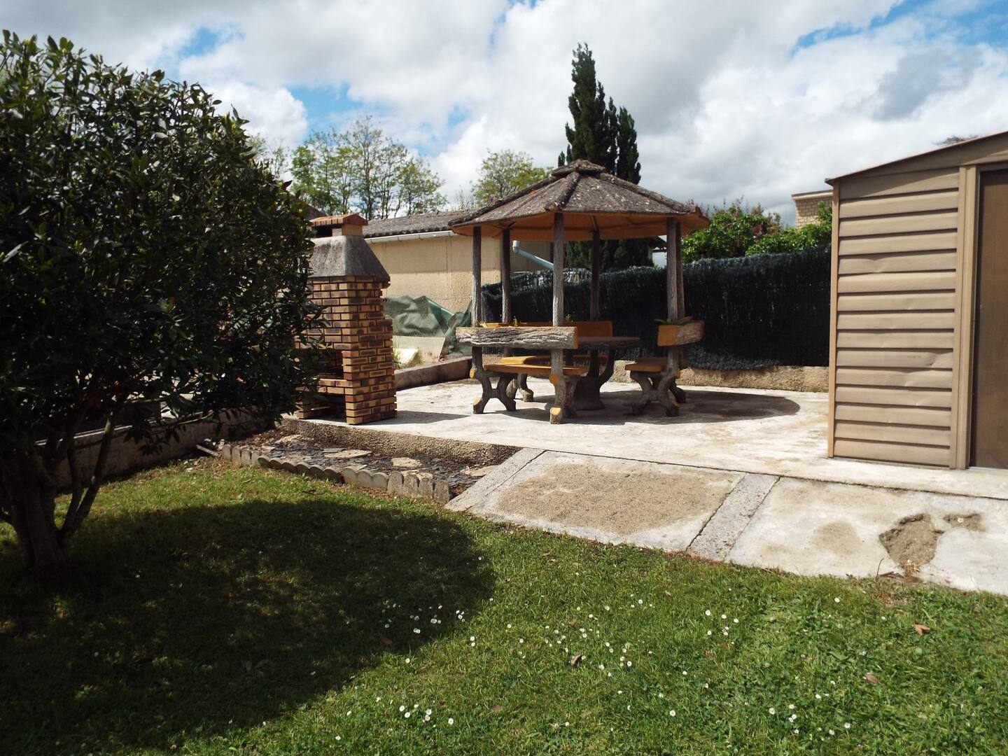 MAISON A LA CAMPAGNE