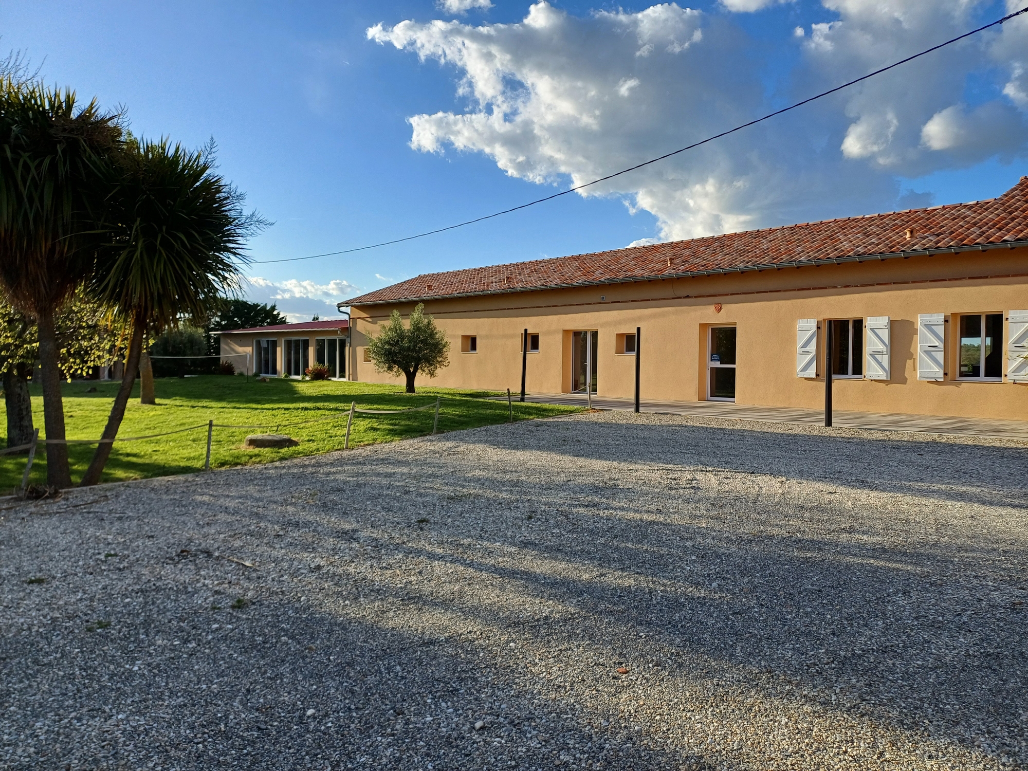 AUX PORTES DE ..., Nailloux - photo 2