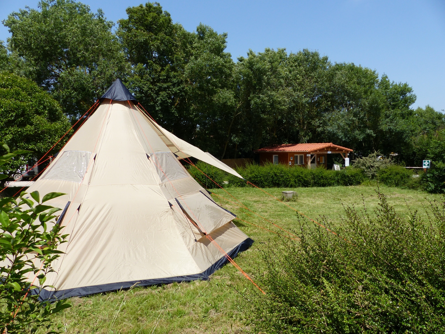 CAMPING LE CHEMIN VERT - photo 2