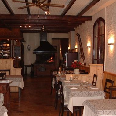LES CAPRICES D'ETIGNY