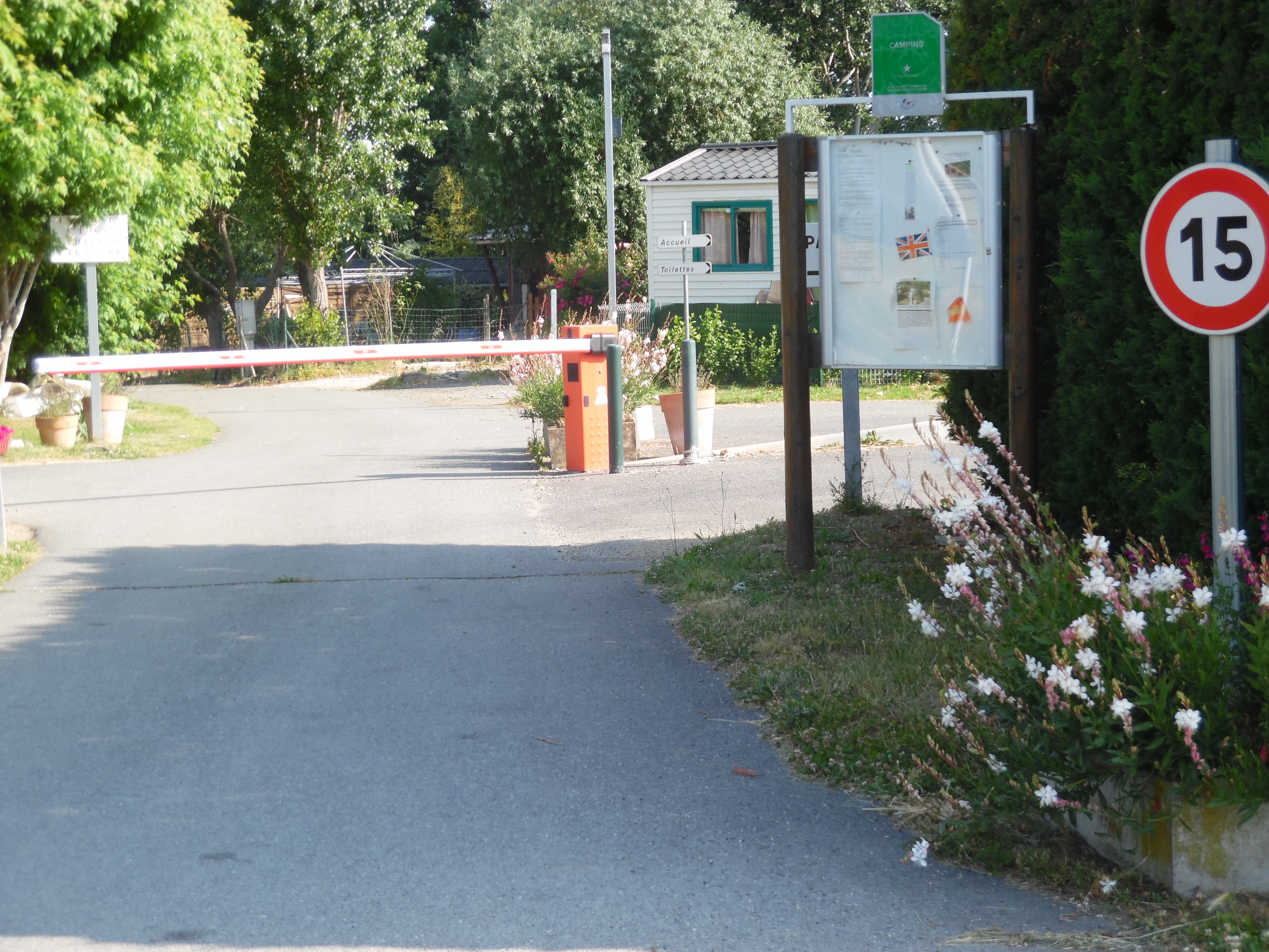 Entree Camping la Mule SAINT SAUVEUR