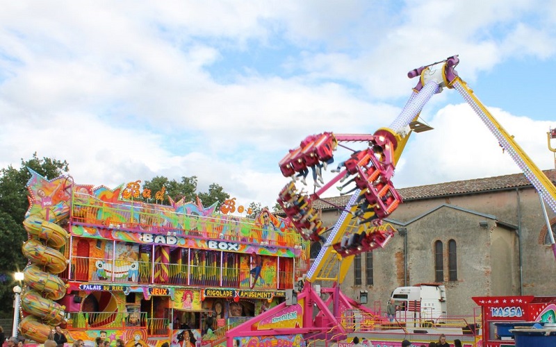 FÊTE FORAINE, MERVILLE
