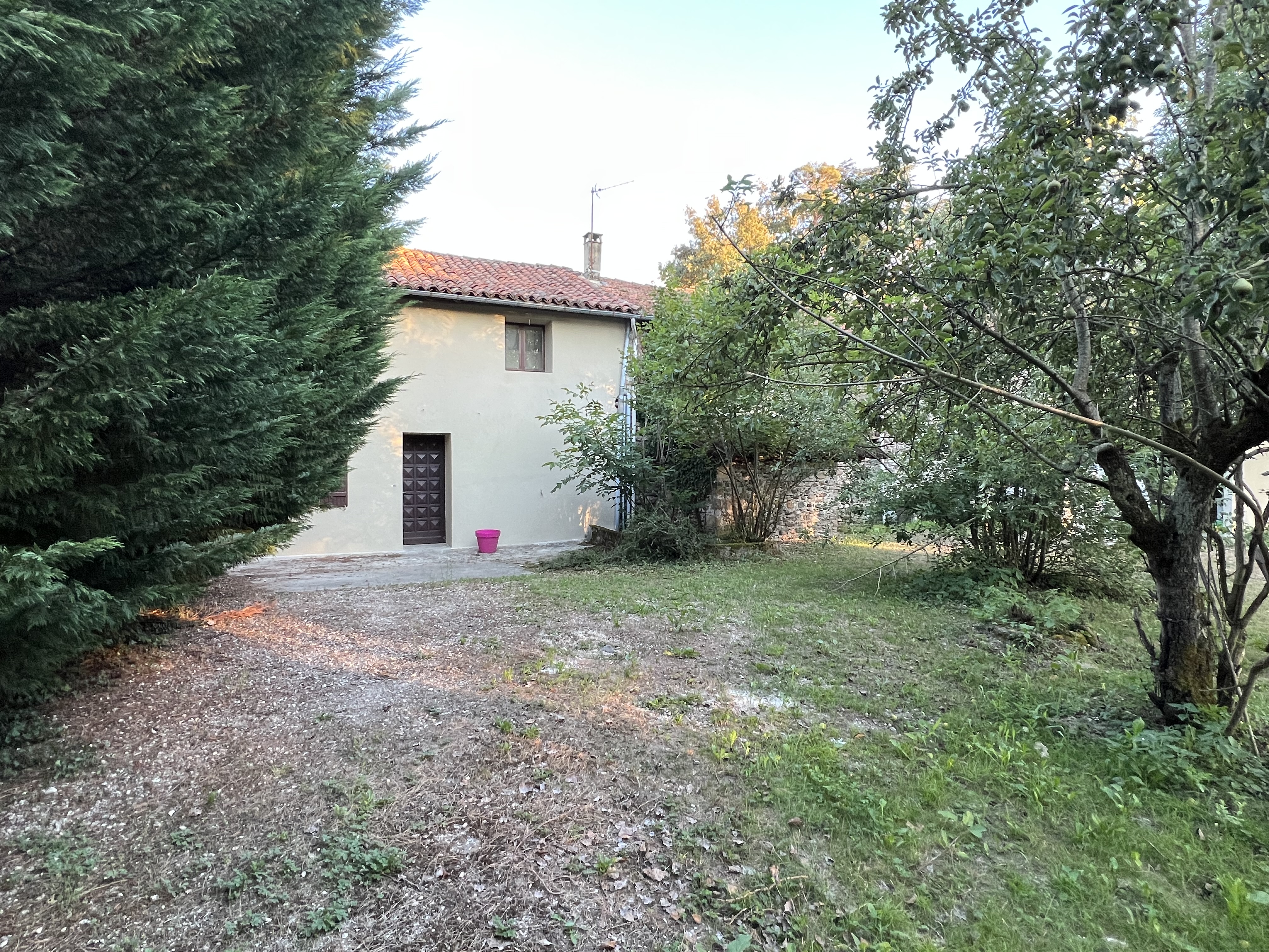 MAISON DU COMTE DE NOE