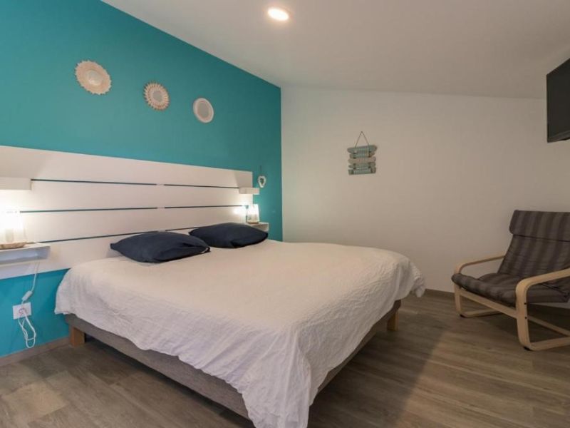 DOMAINE LE CAPROUGEAT - MER, Daux - photo 4