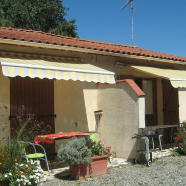 STUDIO 2 PERSONNES  PROCHE DE MURET ET TOULOUSE