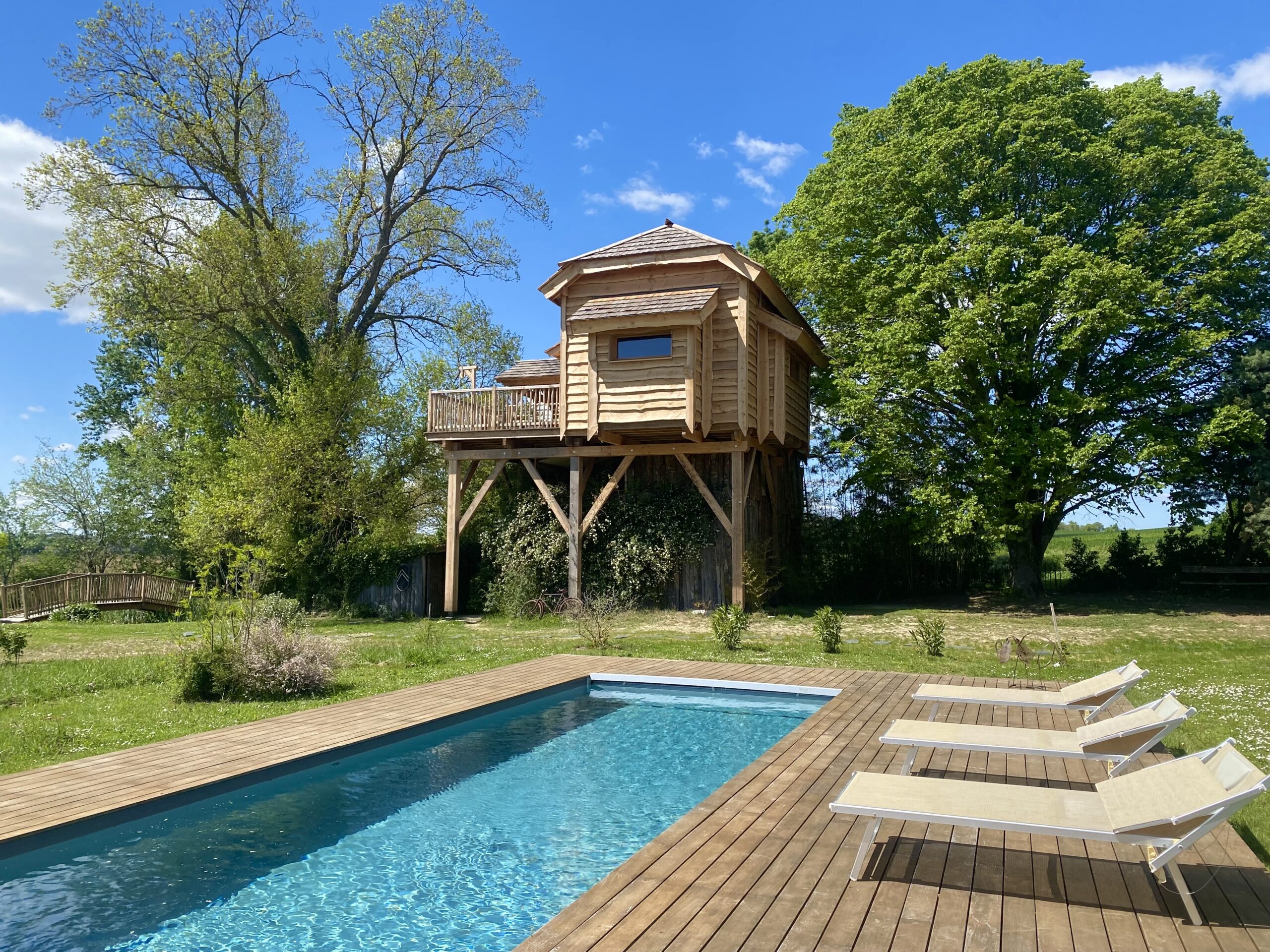 LA CABANE DE BEAUVILLE