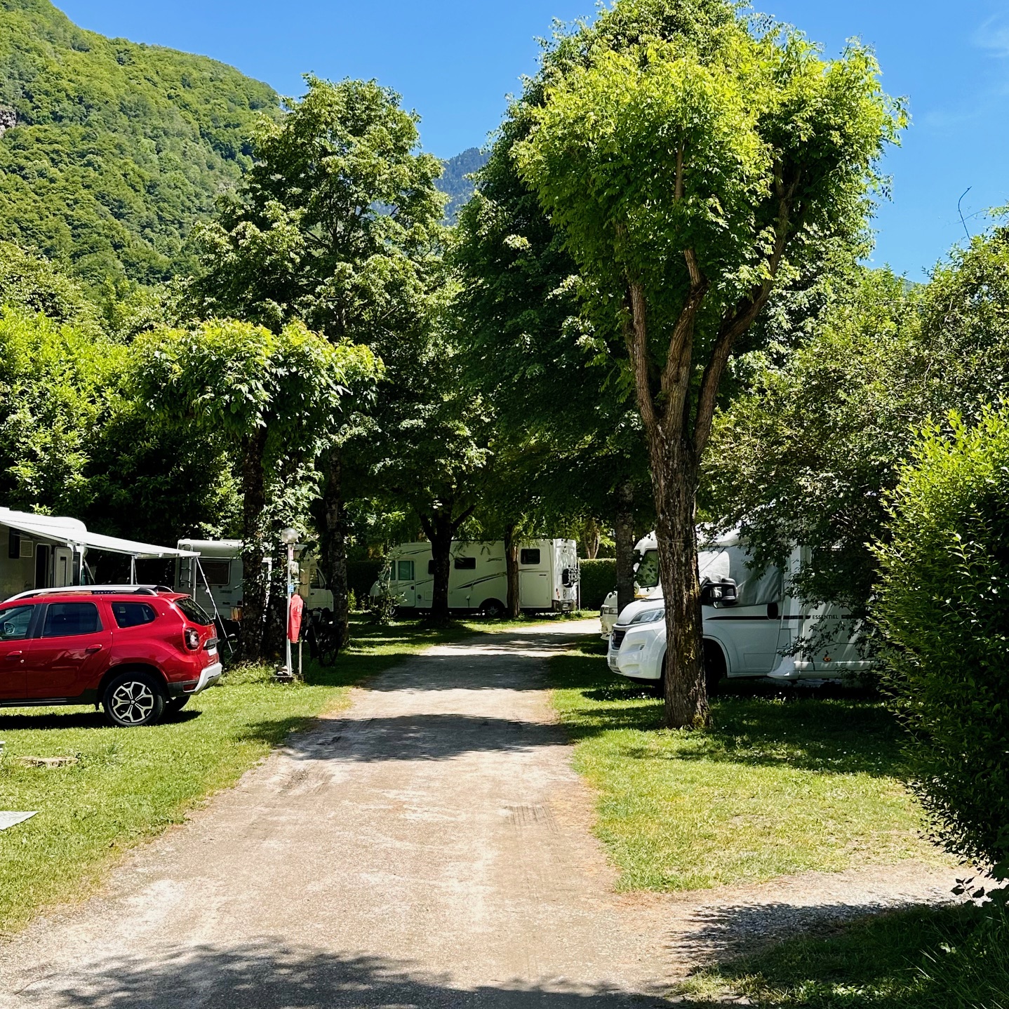 CAMPING AU FIL DE L'OO