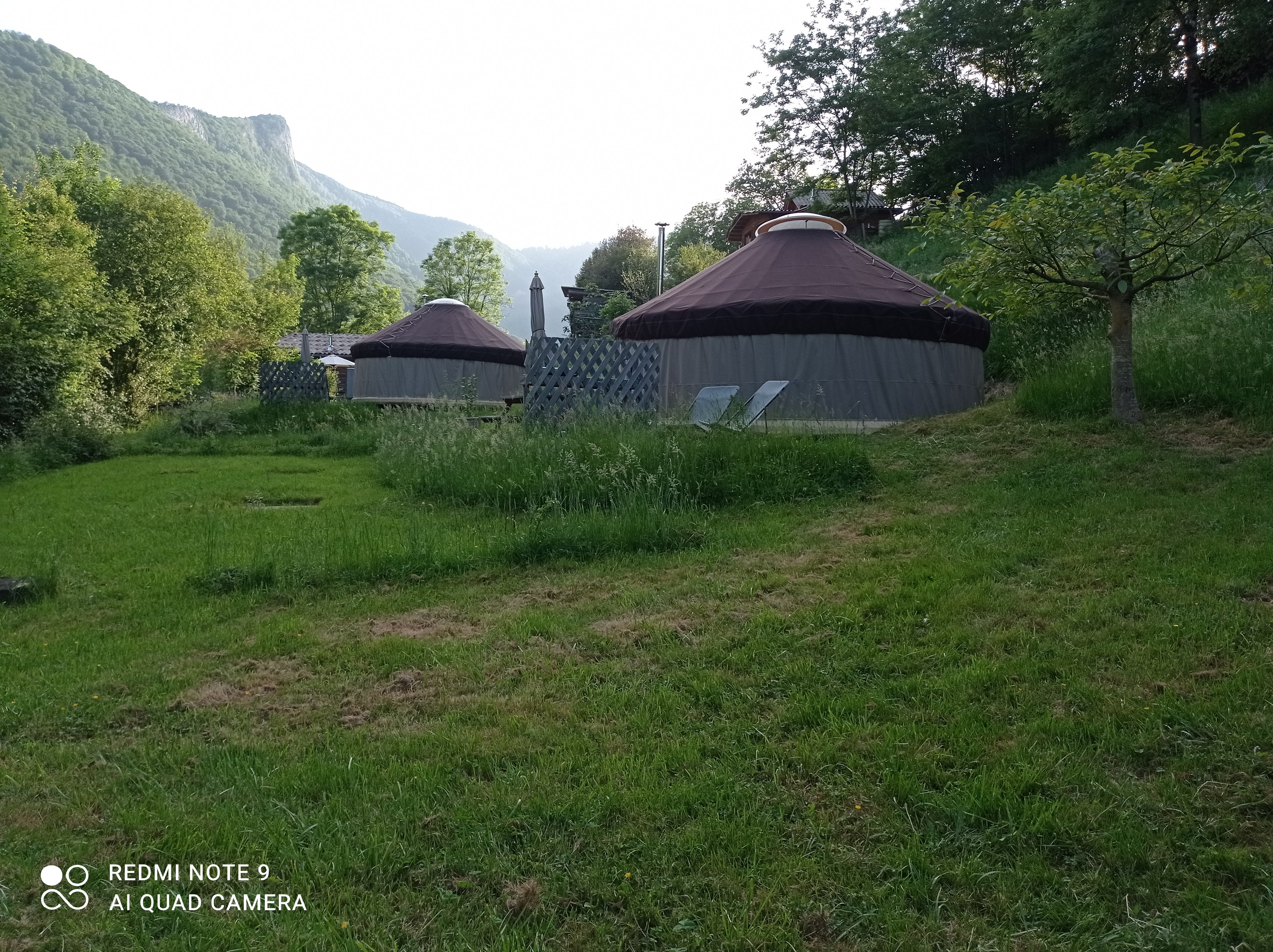 LA FERME D'OULAN BAT - CAMP DE YOURTES