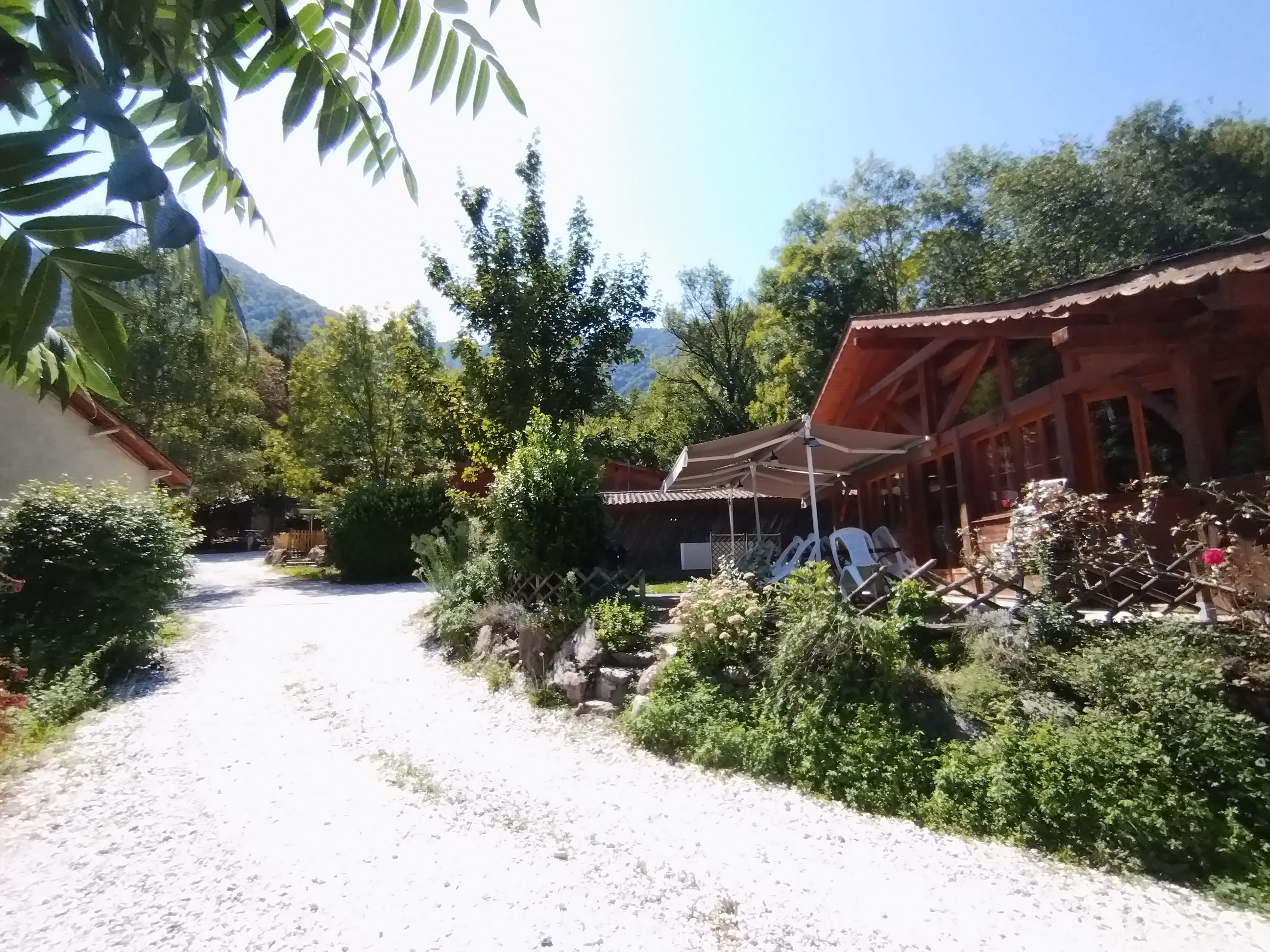 LES CHALETS D'ARLOS