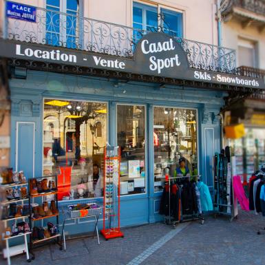 location-materiel-de-ski-casat-sport-luchon-facade-pyrenees31