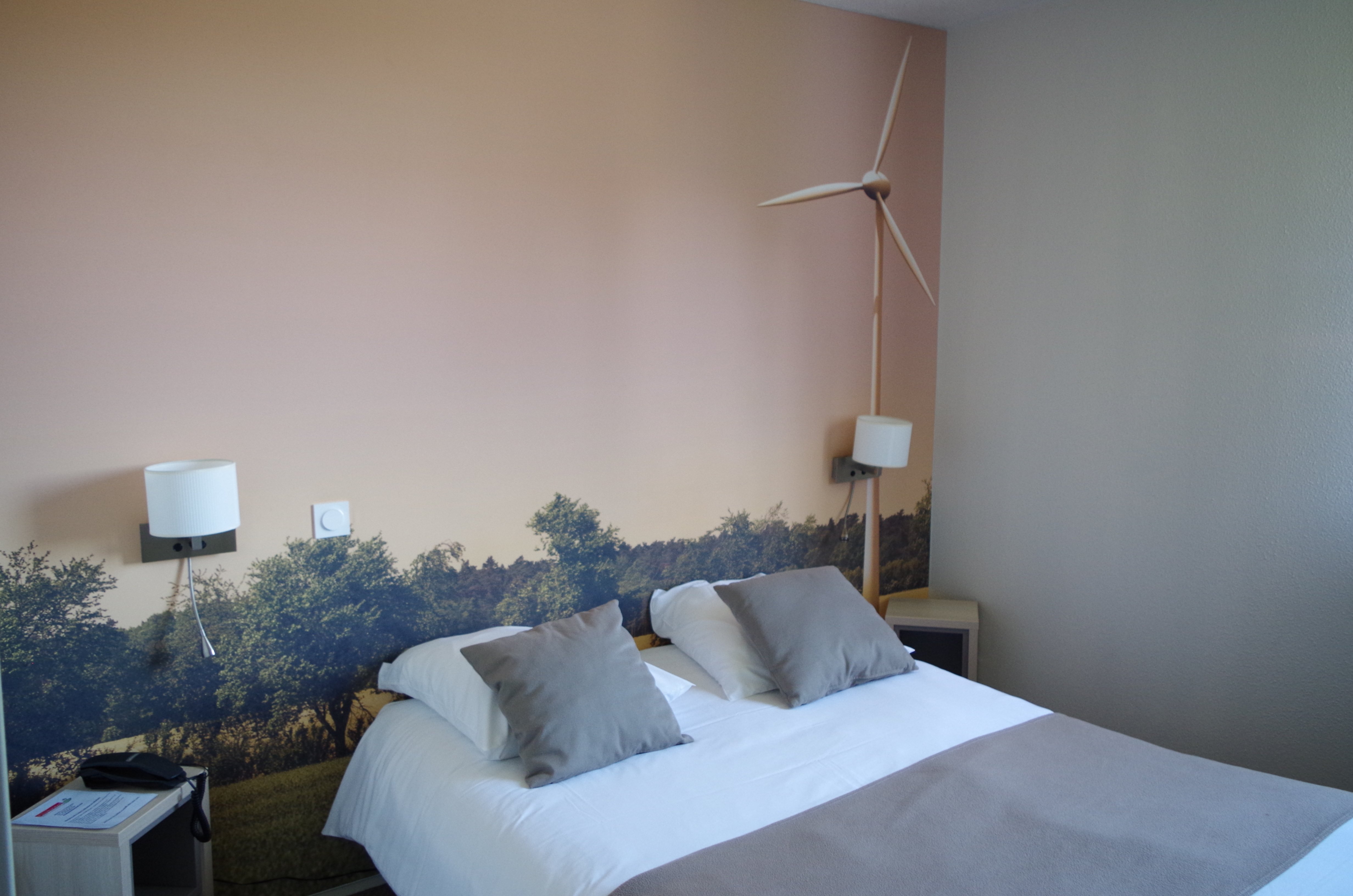 FASTHÔTEL AVIGNONET LAURAGAIS